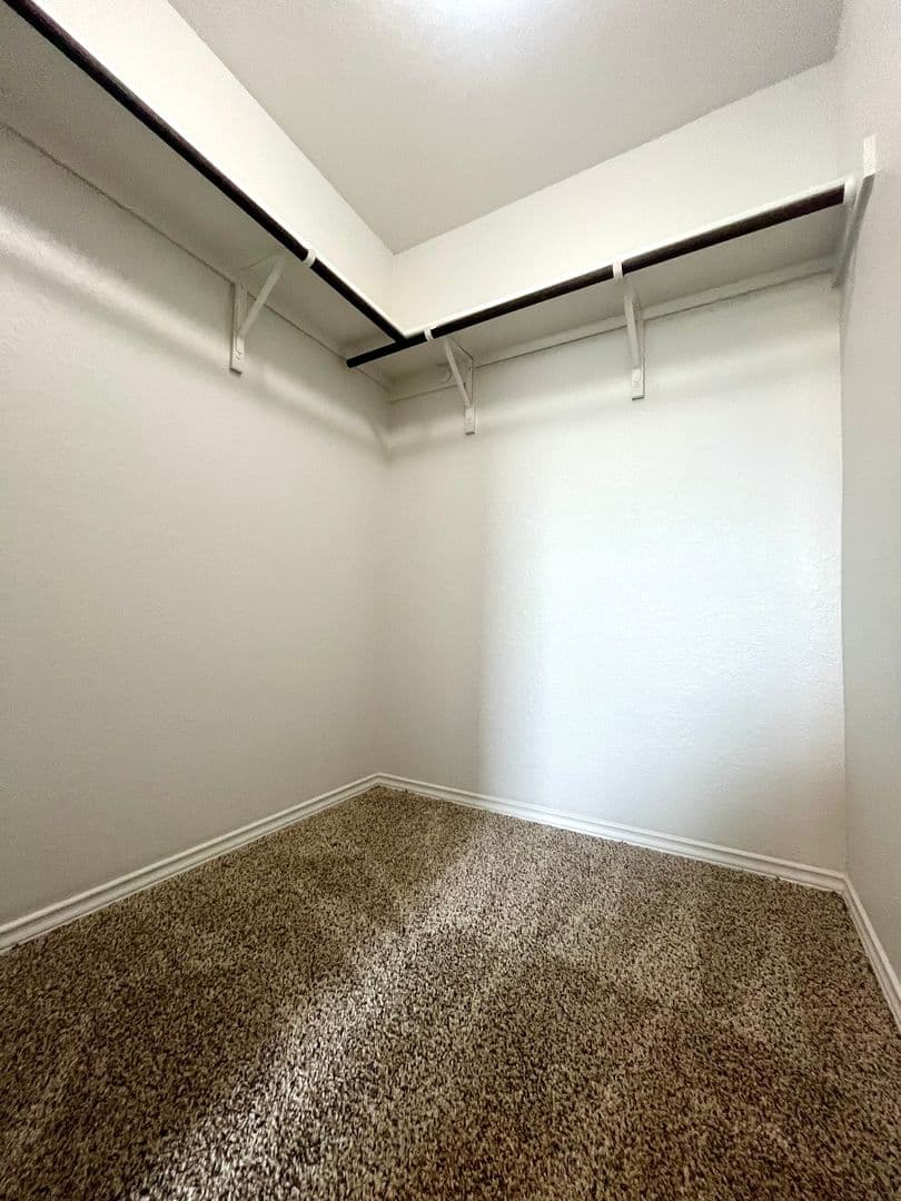San Antonio House: 6011 Travis Summit