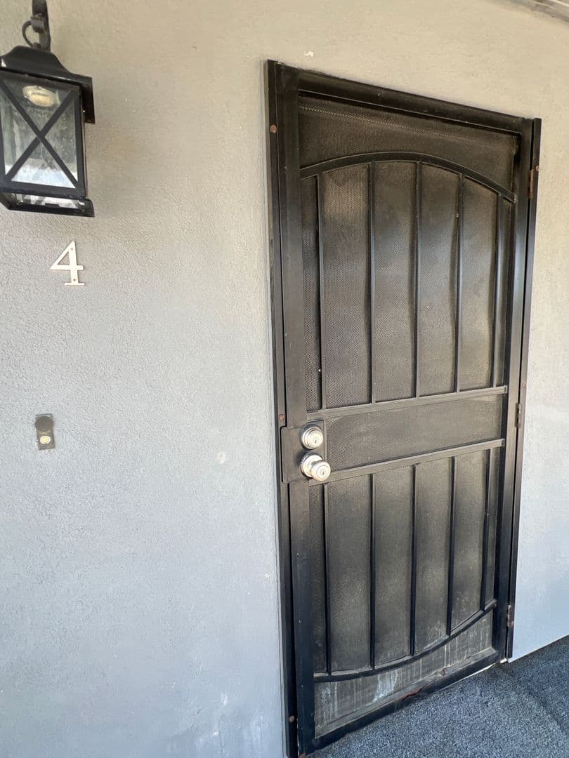Bakersfield Apartment: 5900 Stockdale Hwy