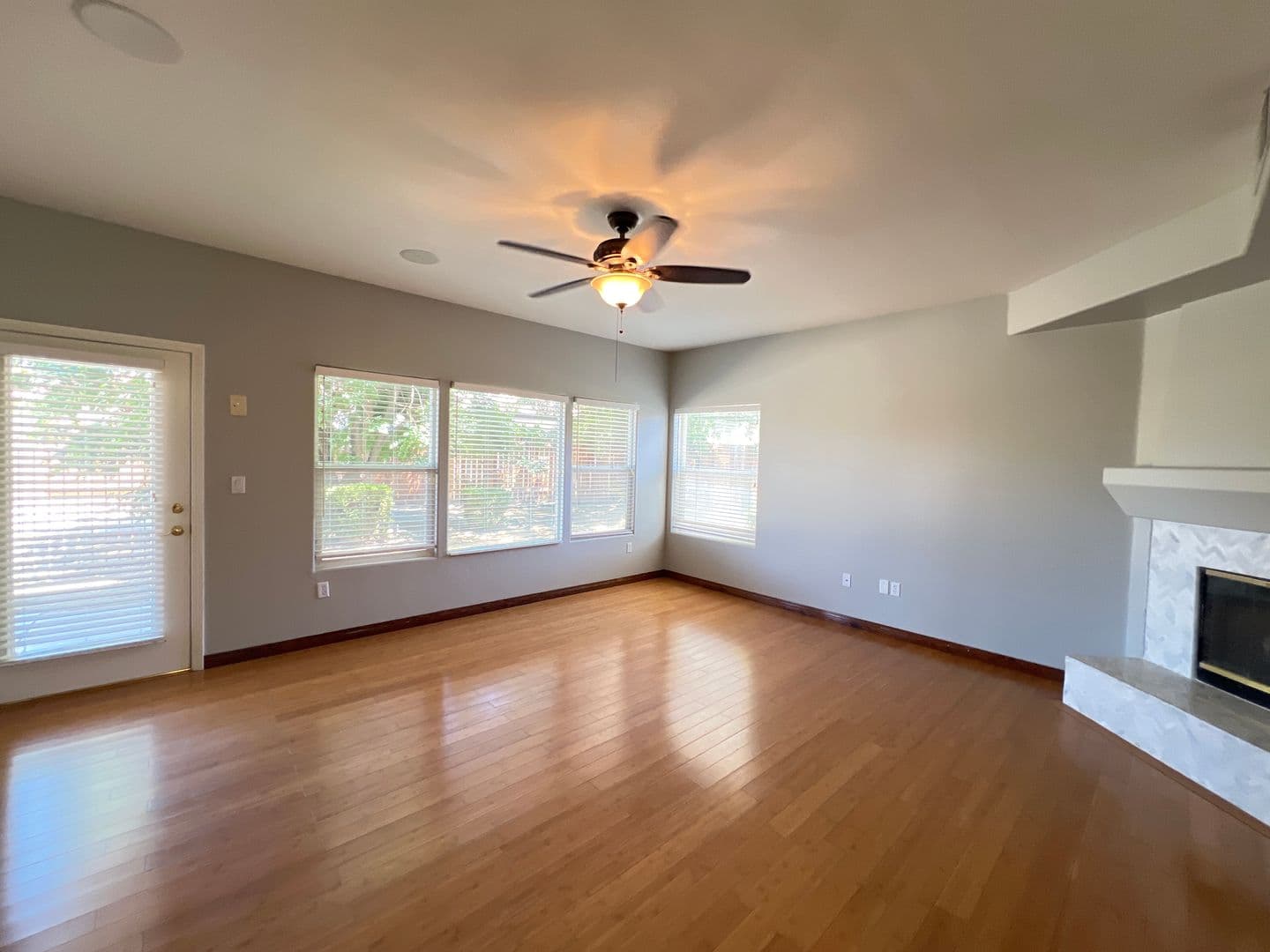 Bakersfield House: 3006 Tresselwyck Ln.