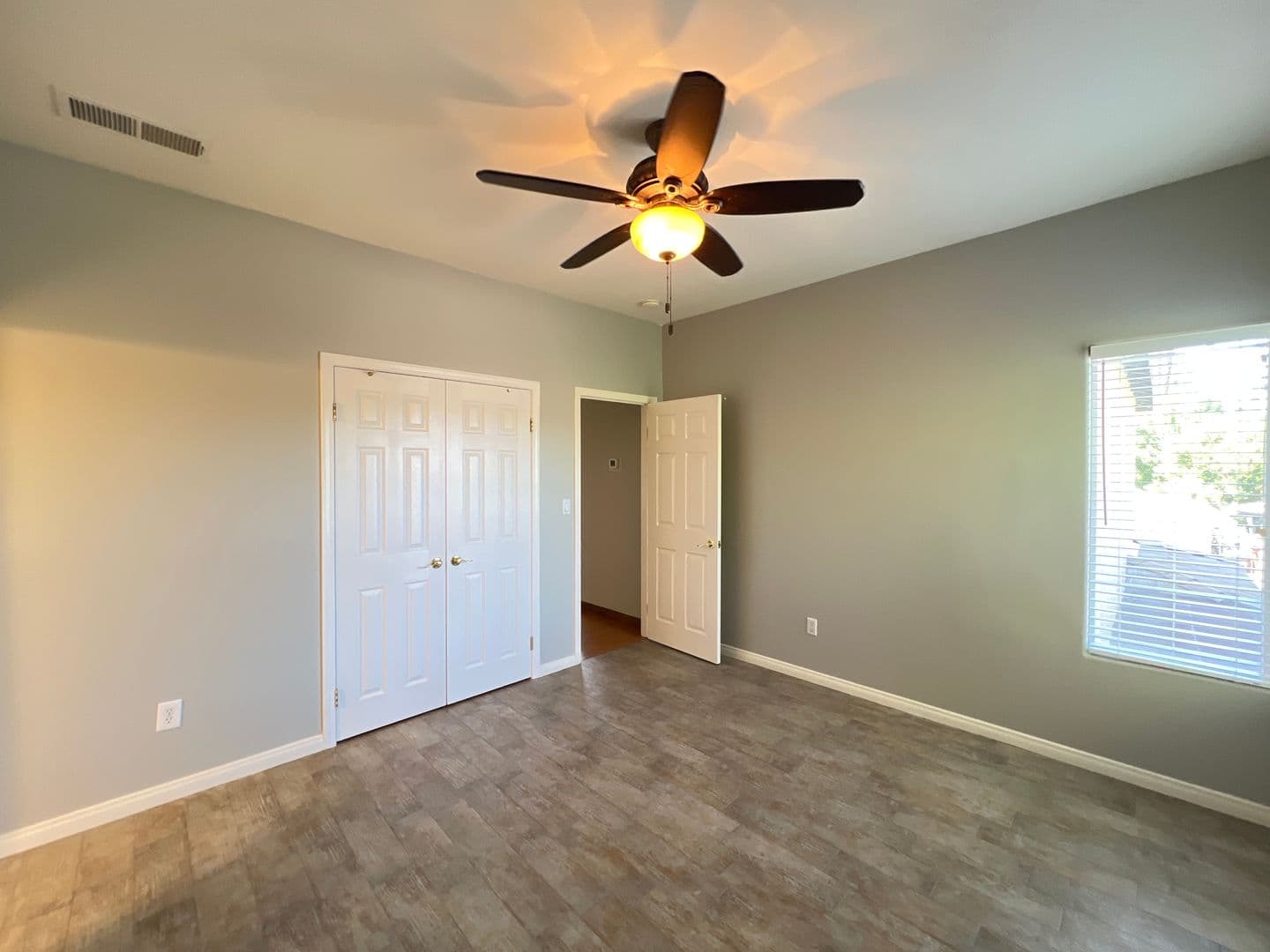 Bakersfield House: 3006 Tresselwyck Ln.