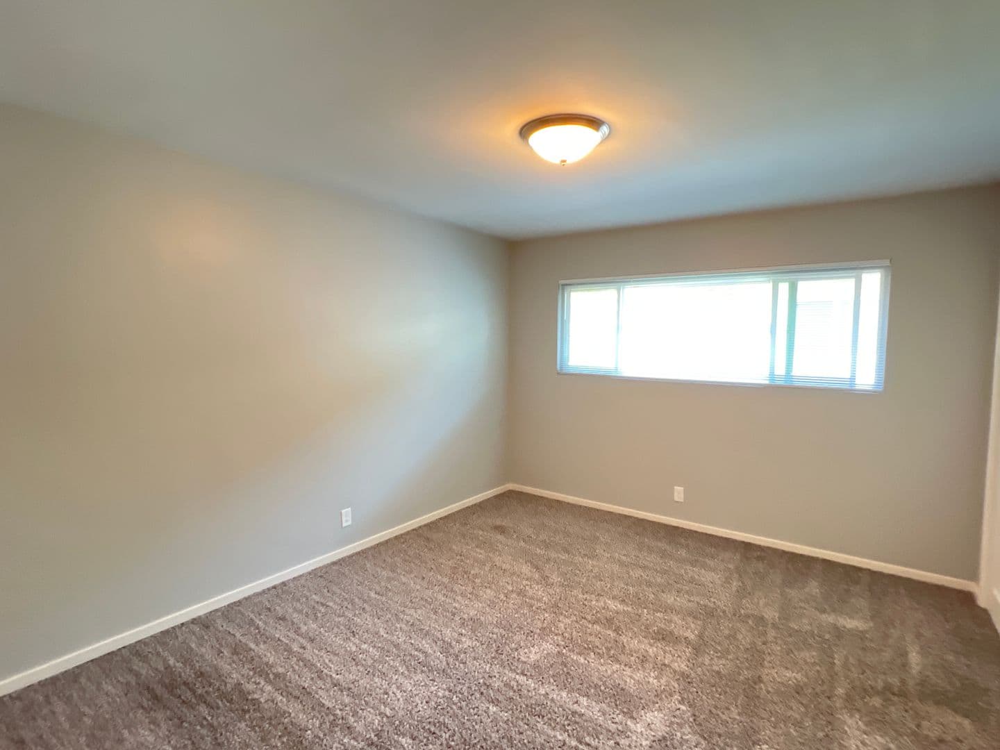 Bakersfield Apartment: 5900 Stockdale Hwy