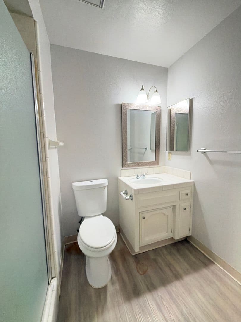Bakersfield Apartment: 6712 Klamath Way #A-D