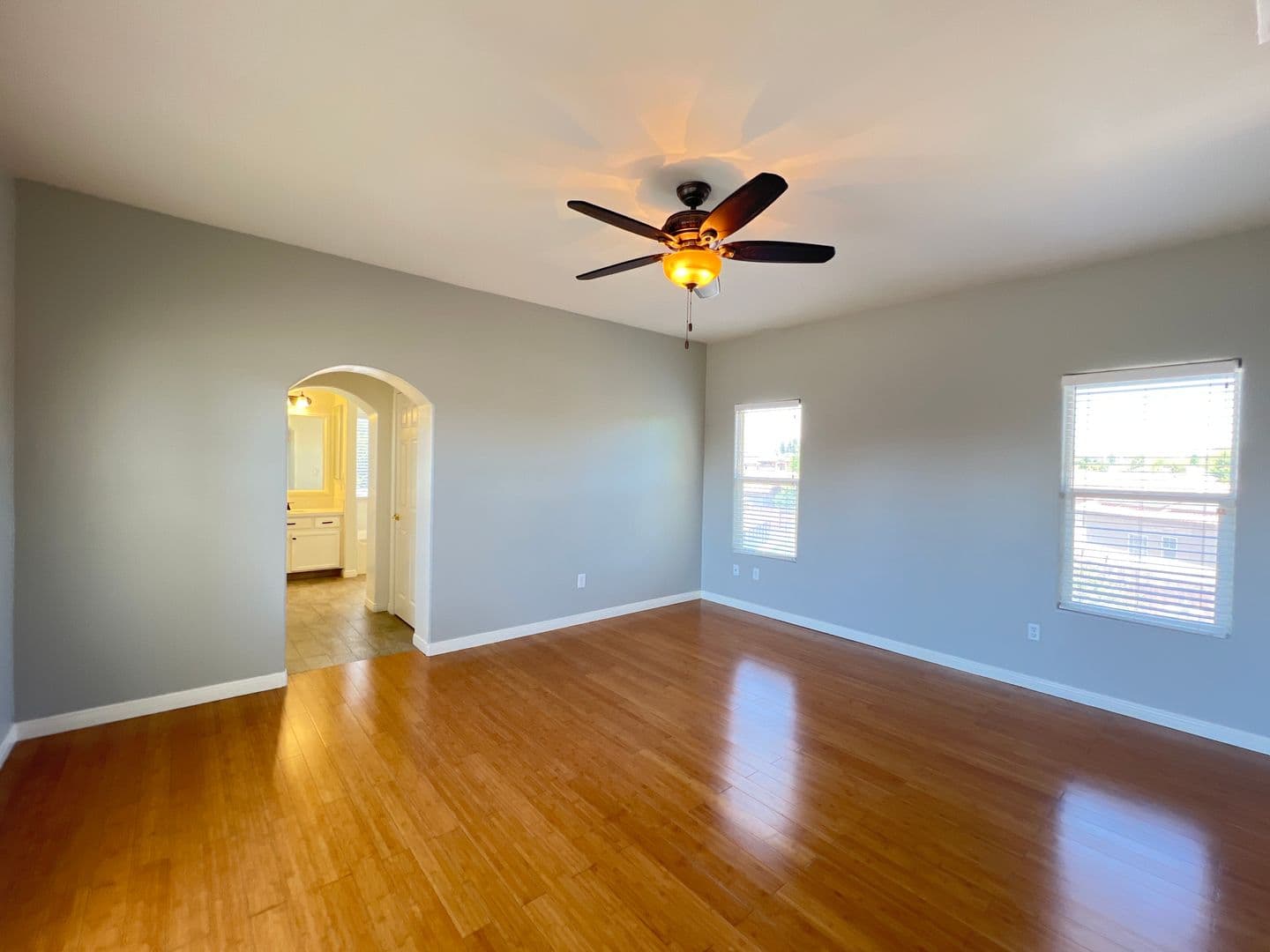 Bakersfield House: 3006 Tresselwyck Ln.