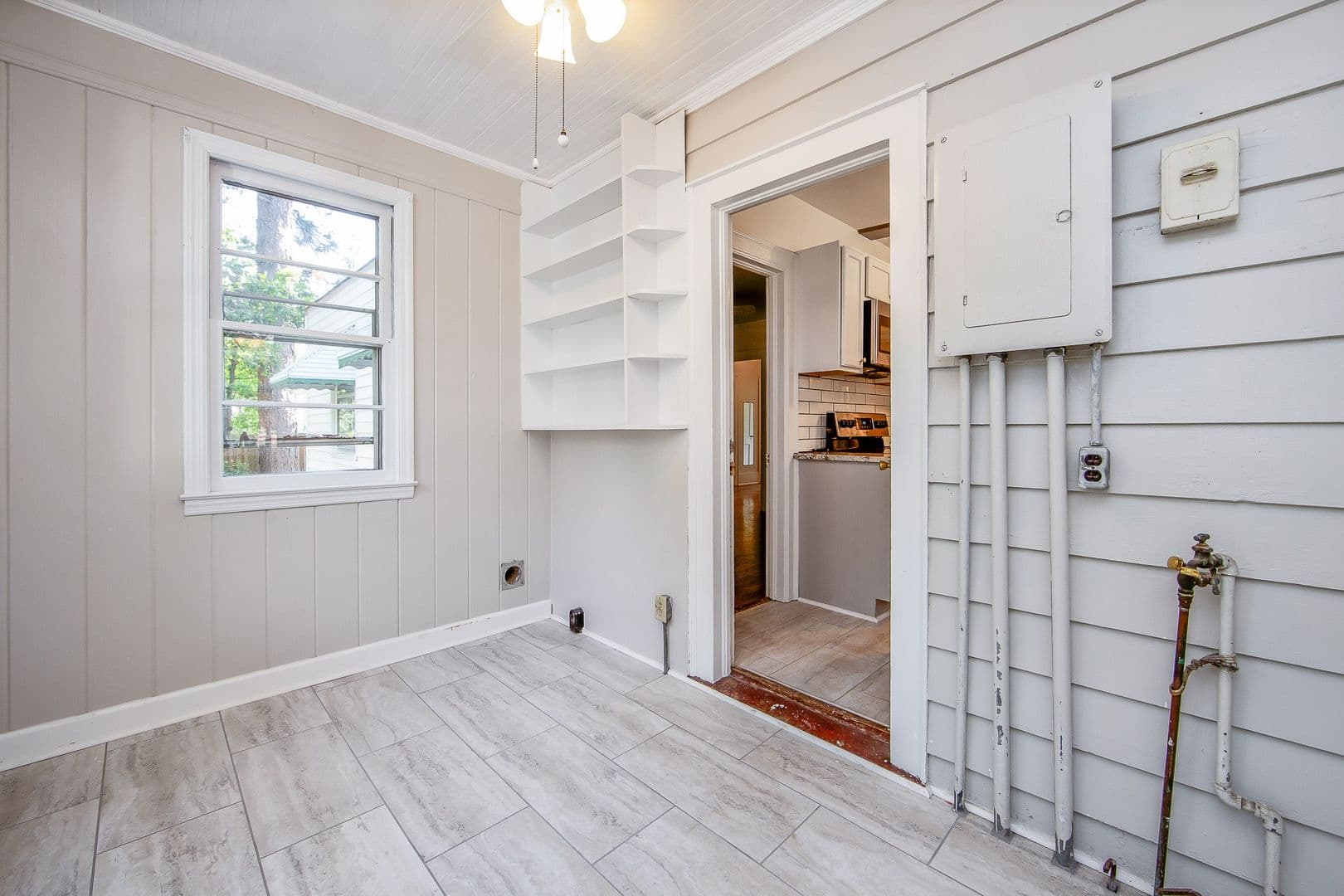 Fayetteville House: 608 Greenland Drive