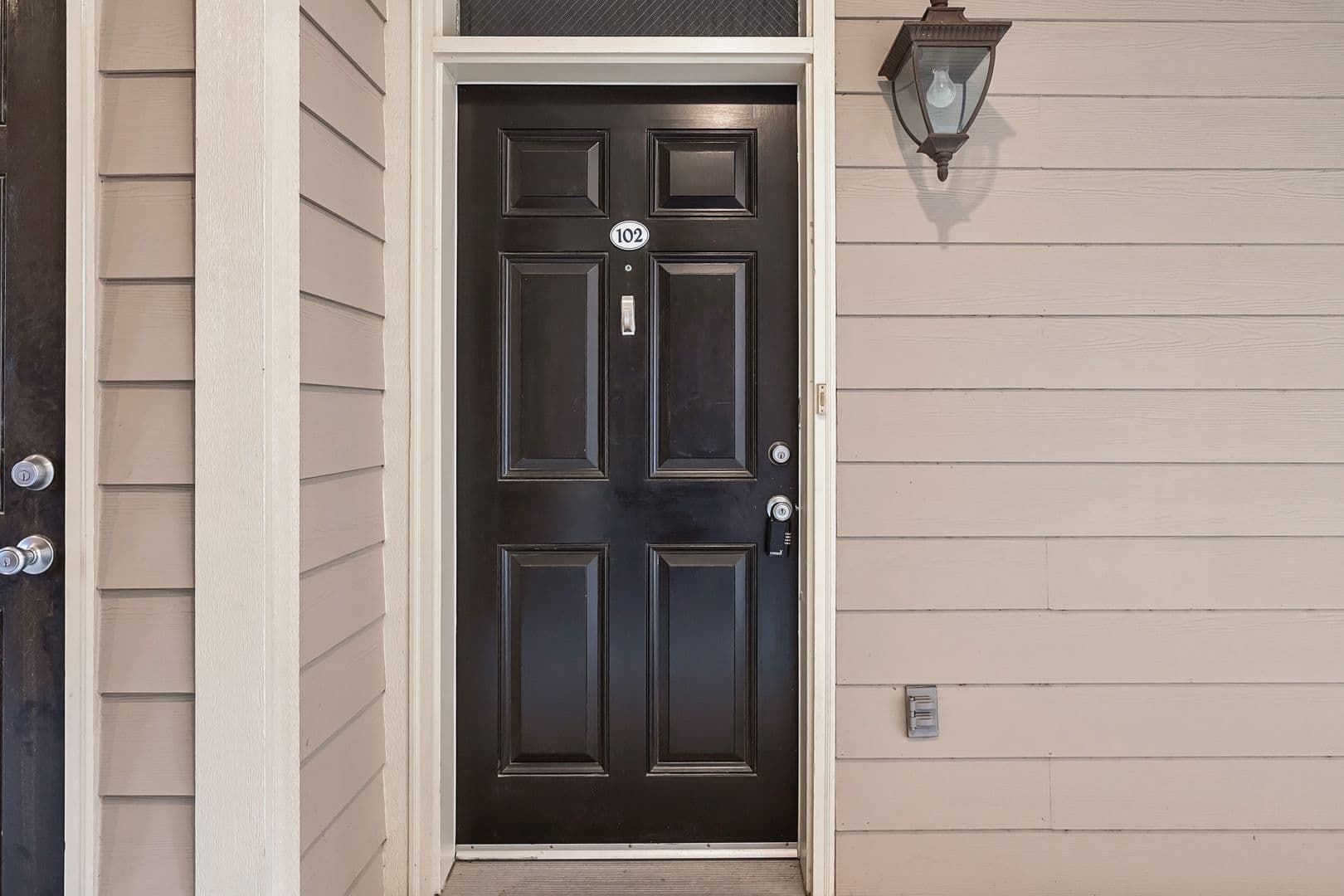 Fayetteville House: 1931 Dante Lane #102