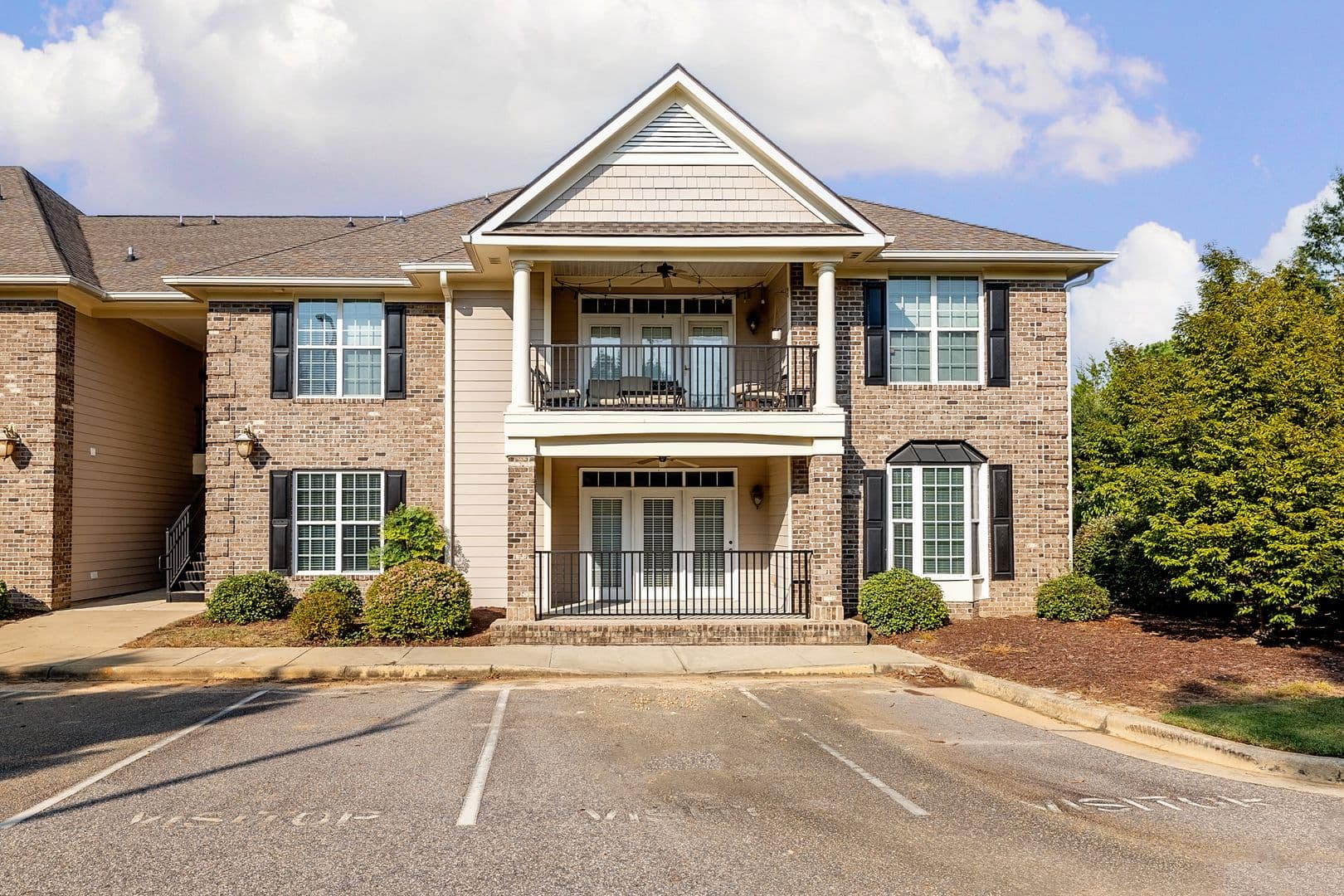 Fayetteville House: 1931 Dante Lane #102