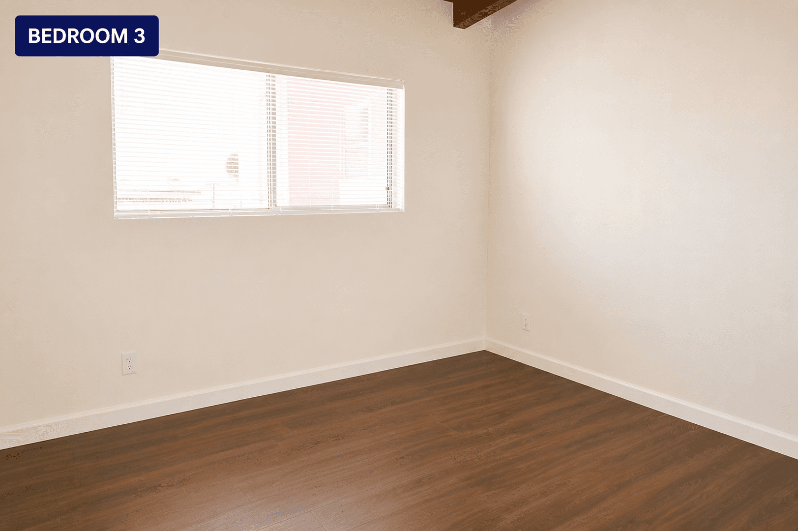 Los Angeles Apartment: 4552 SATURN ST