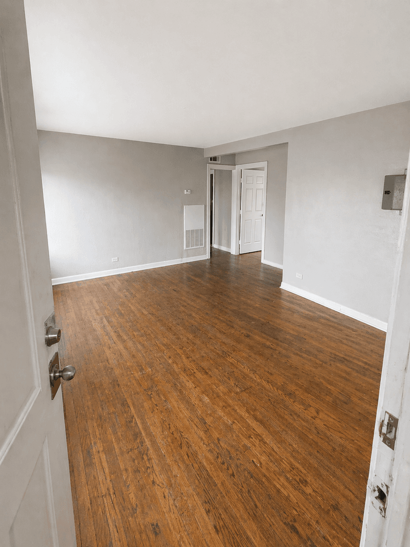 San Antonio Apartment: 2331 Cincinnati Ave