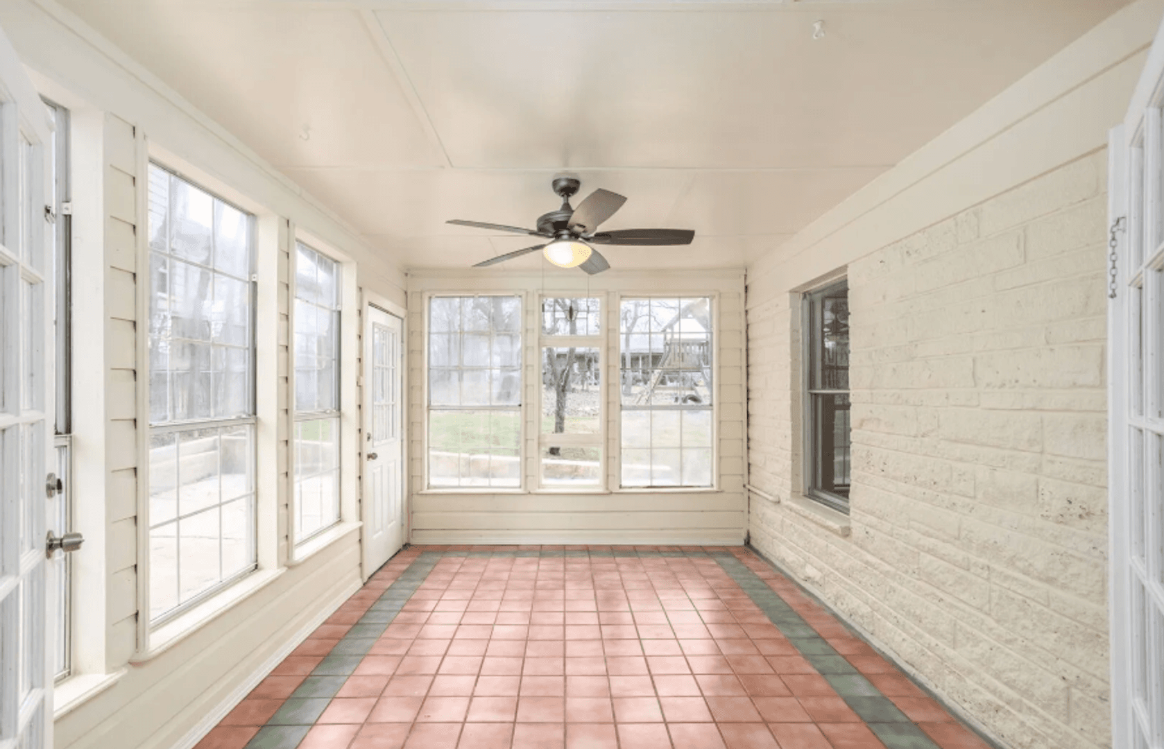San Antonio House: 1626 W Terra Alta Dr