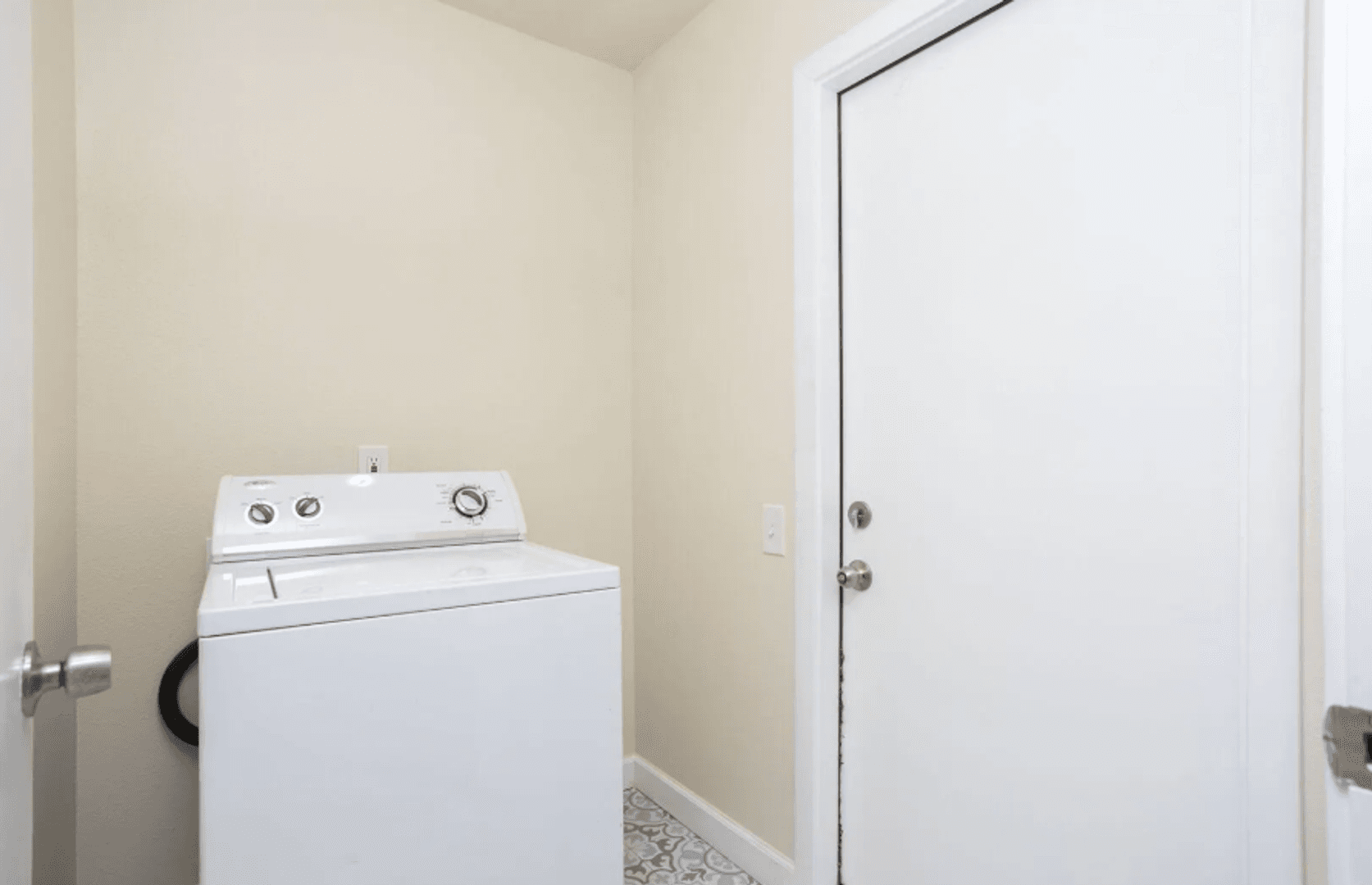 San Antonio House: 1626 W Terra Alta Dr
