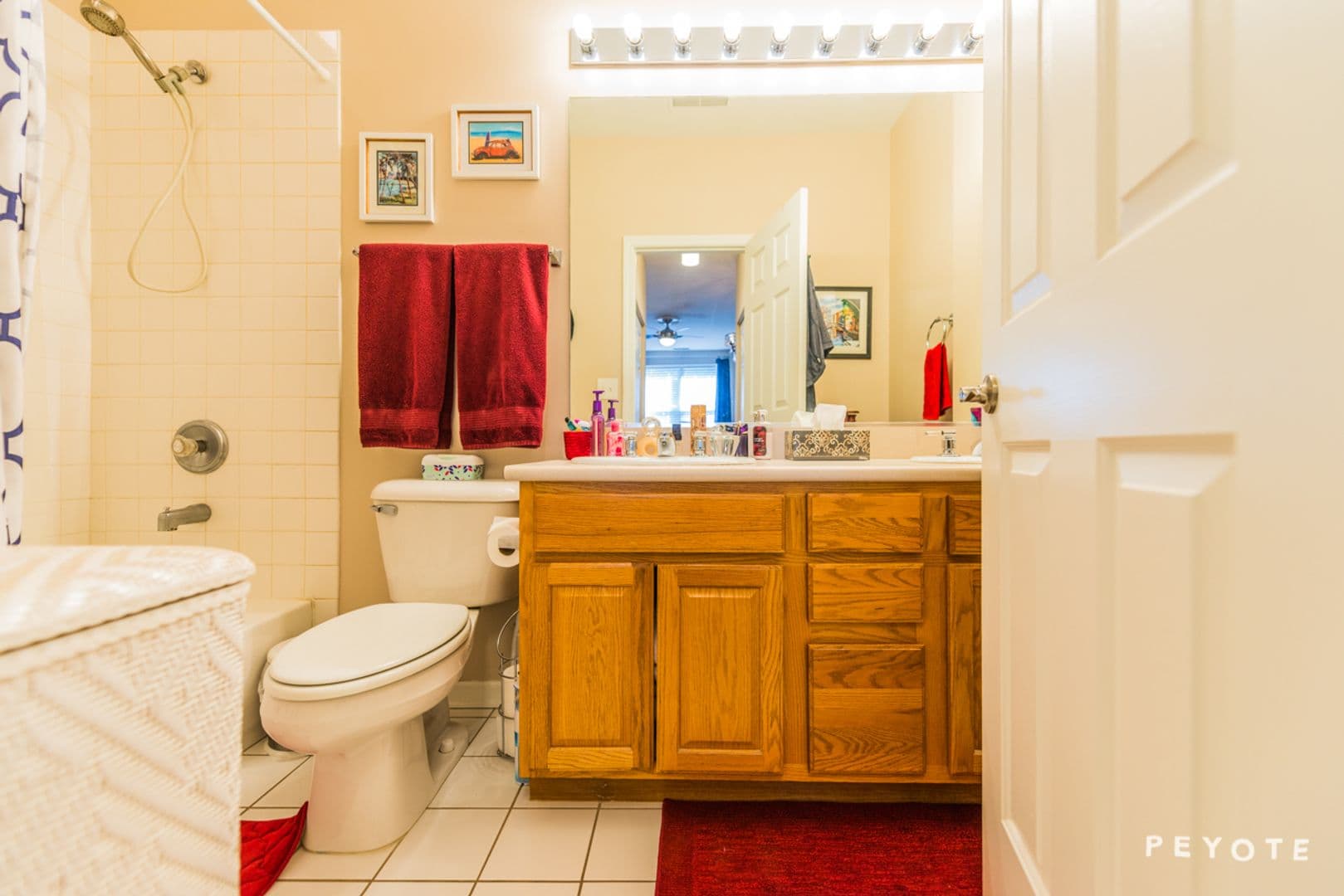 Chicago Apartment: 1225 N Orleans