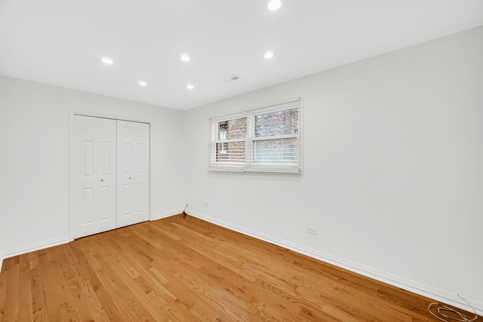 Chicago Apartment: 2218 W Augusta Blvd