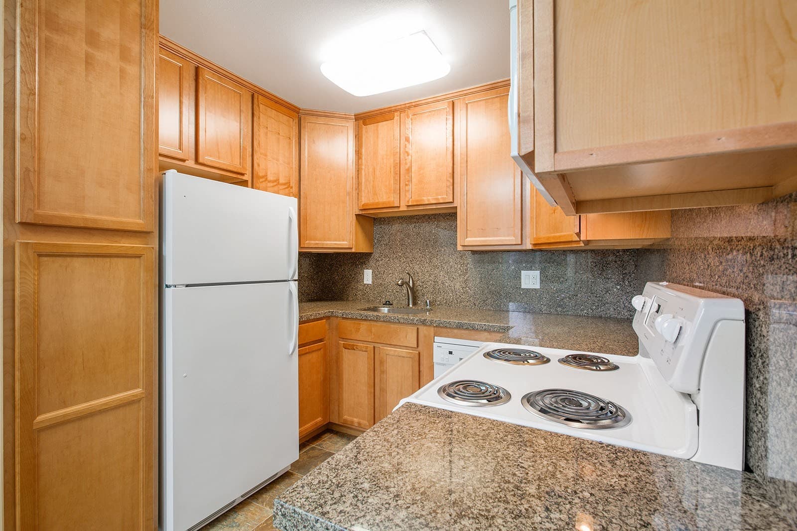 Castro Valley Apartment: 20327 Forest Ave