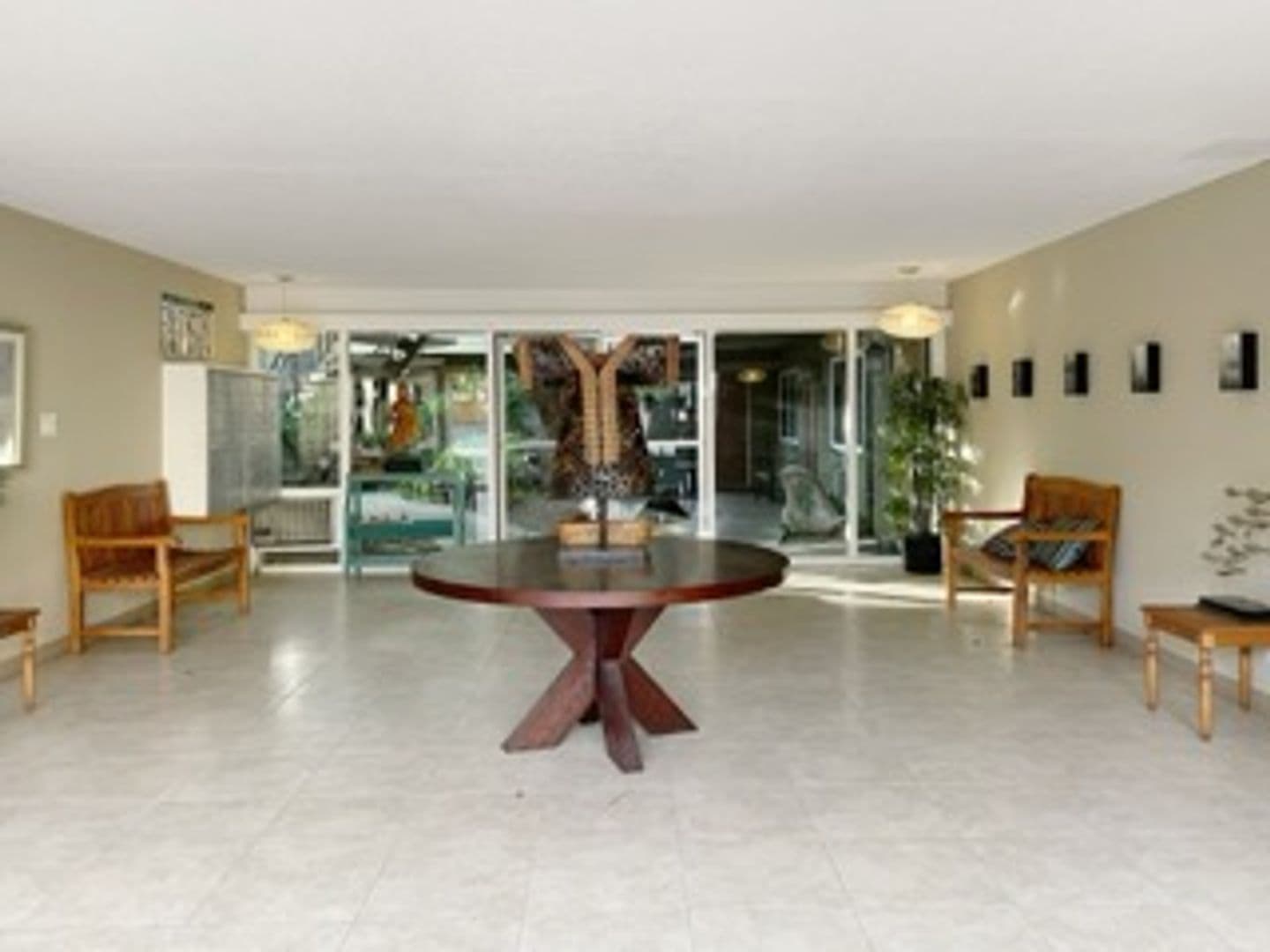 Lafayette Apartment: 3520 Brook Street
