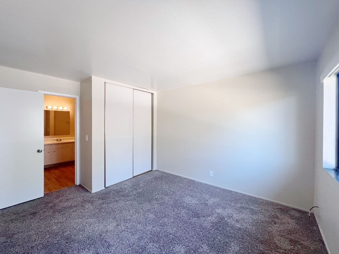 Moraga Apartment: 680 Moraga Road