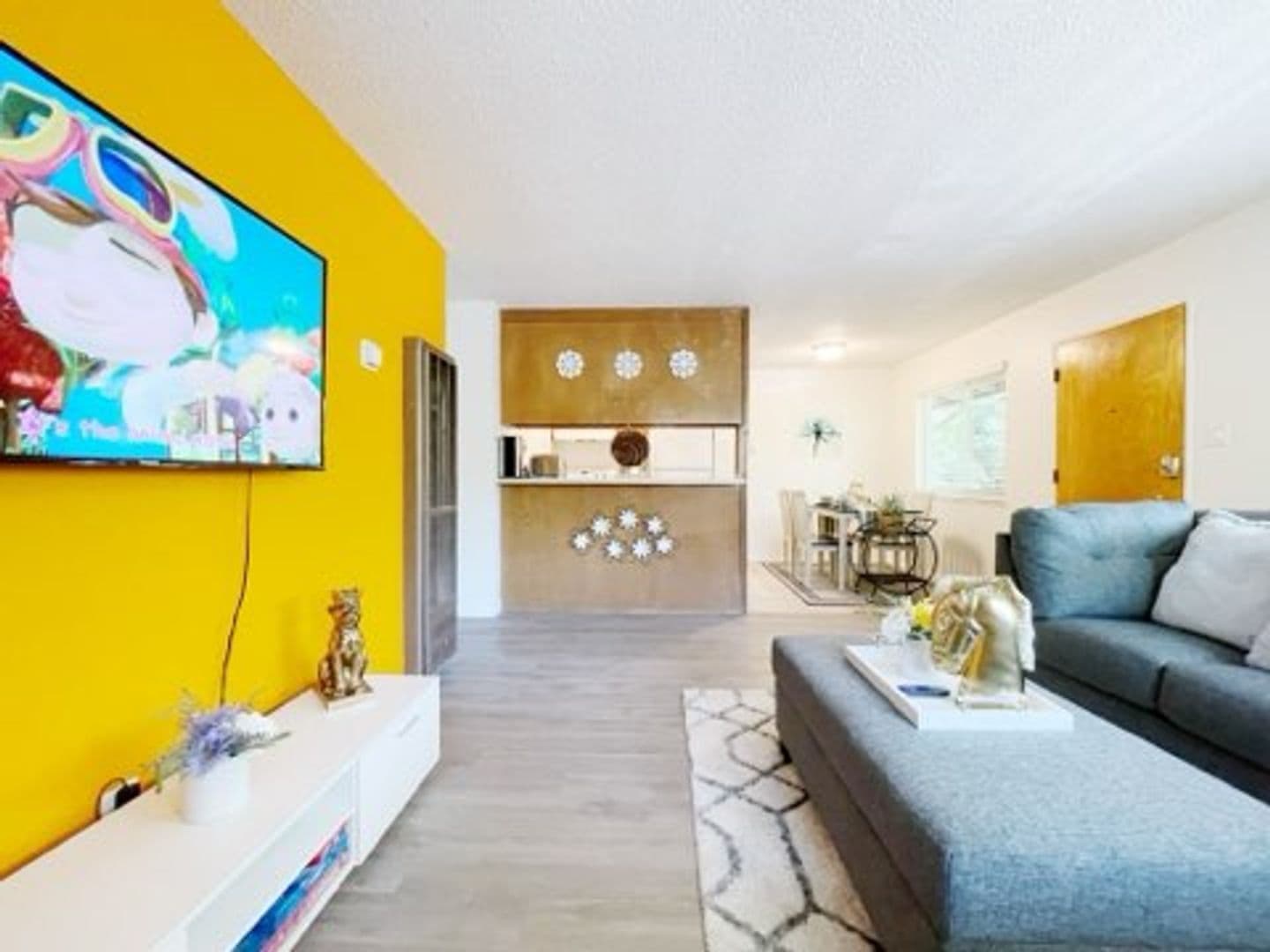 Lafayette Apartment: 3520 Brook Street