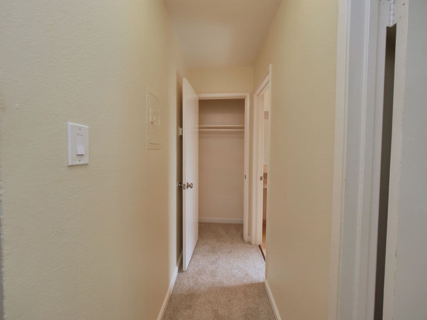 Sacramento Apartment: 1040 Rio Lane