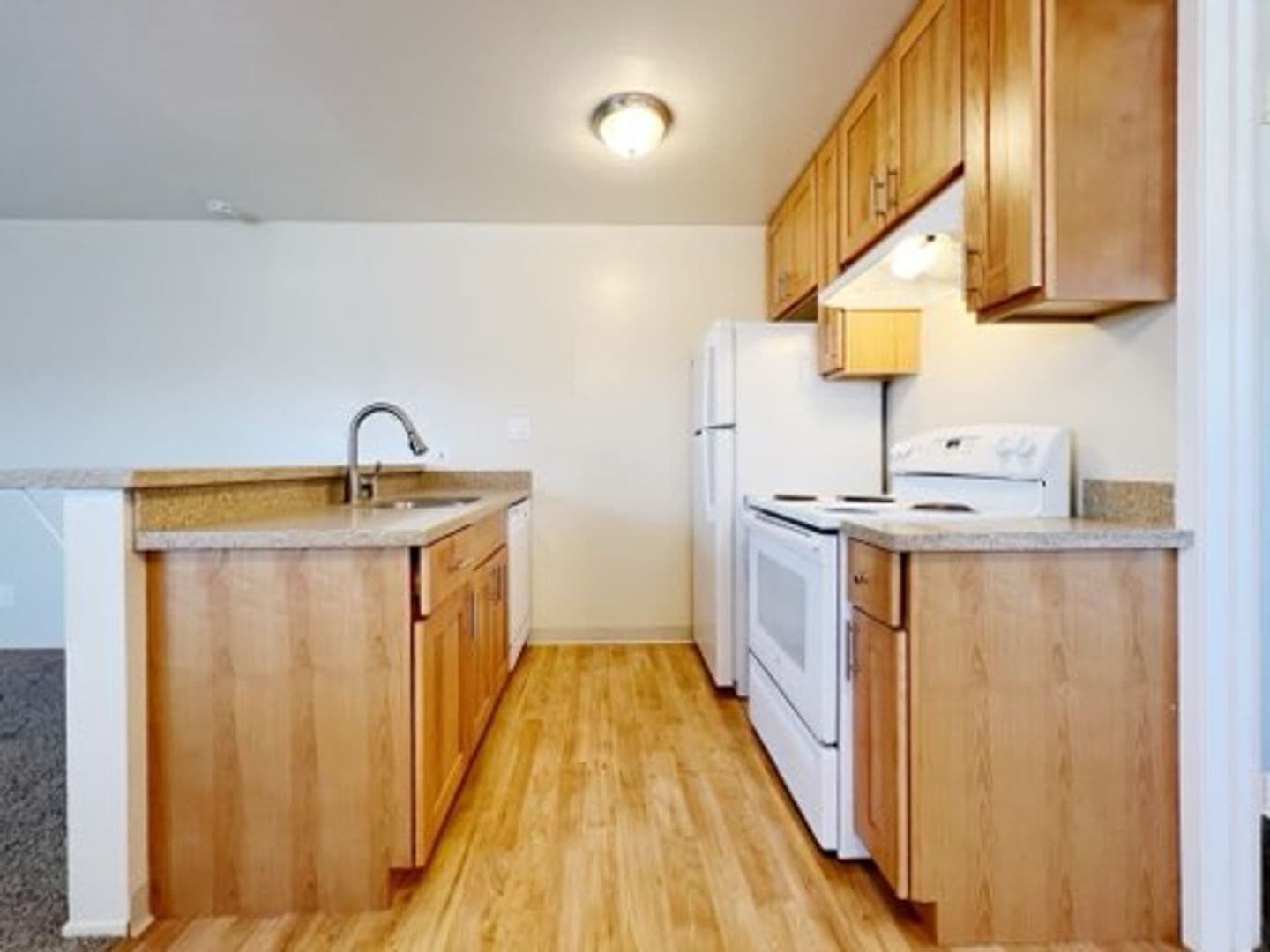 Berkeley Apartment: 2431-33 & 2435 Grant St.