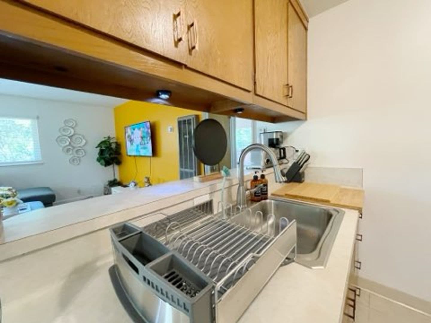 Lafayette Apartment: 3520 Brook Street
