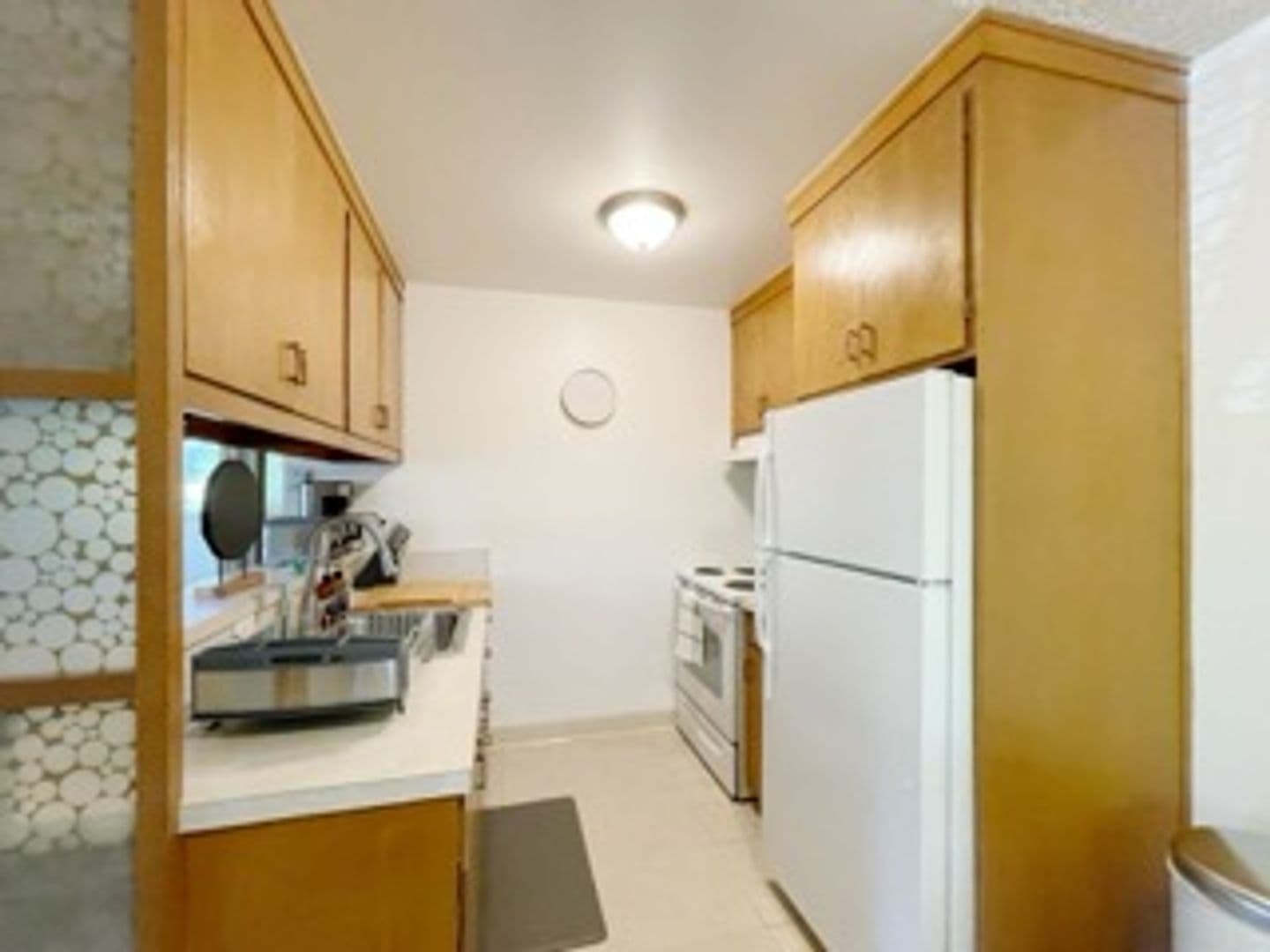 Lafayette Apartment: 3520 Brook Street
