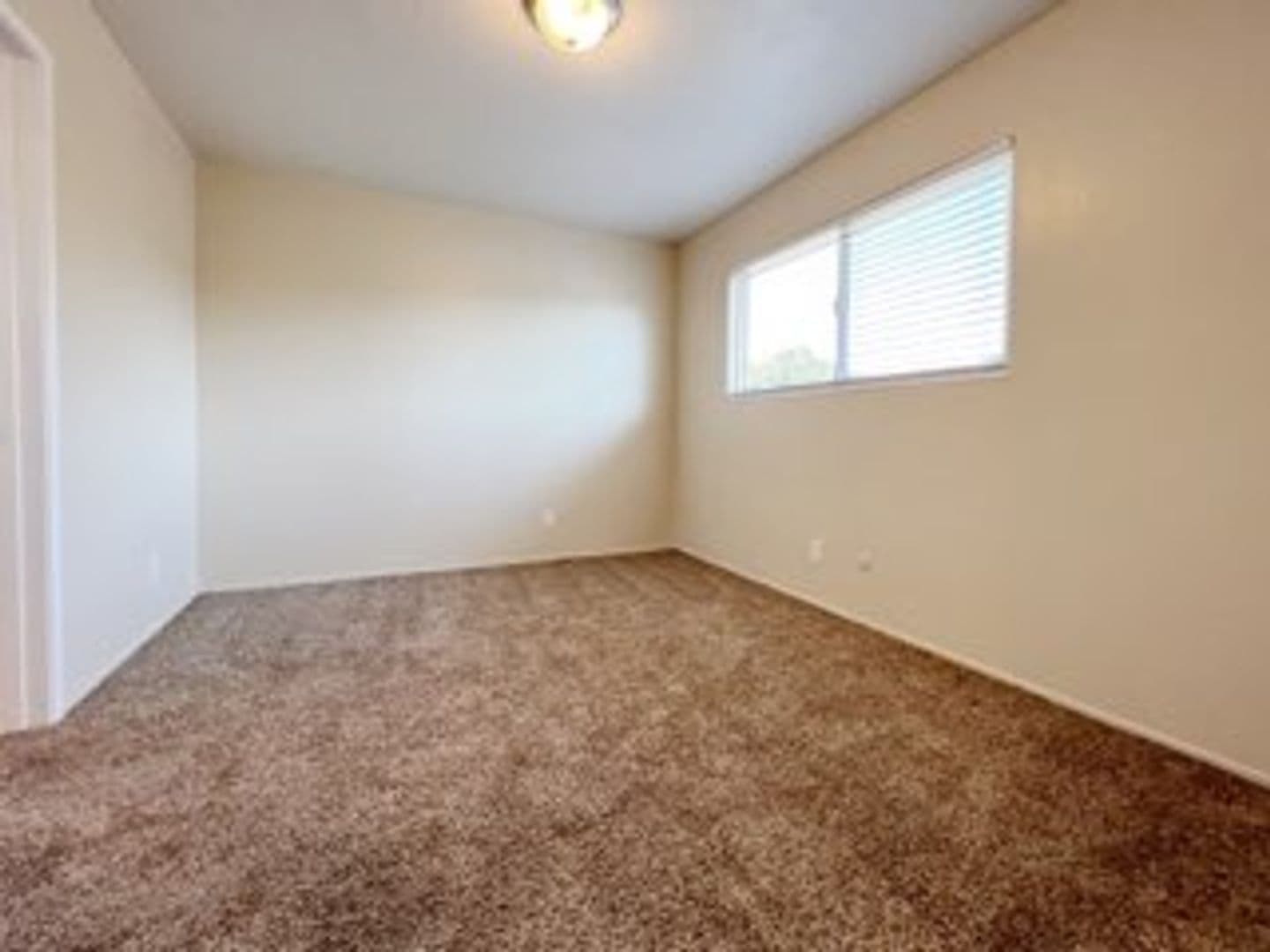Berkeley Apartment: 2431-33 & 2435 Grant St.