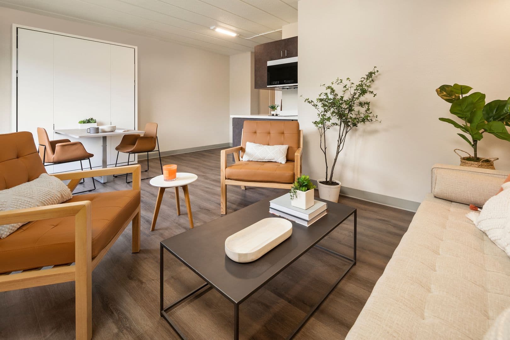 Schofield Apartment: 6001 Alderson St