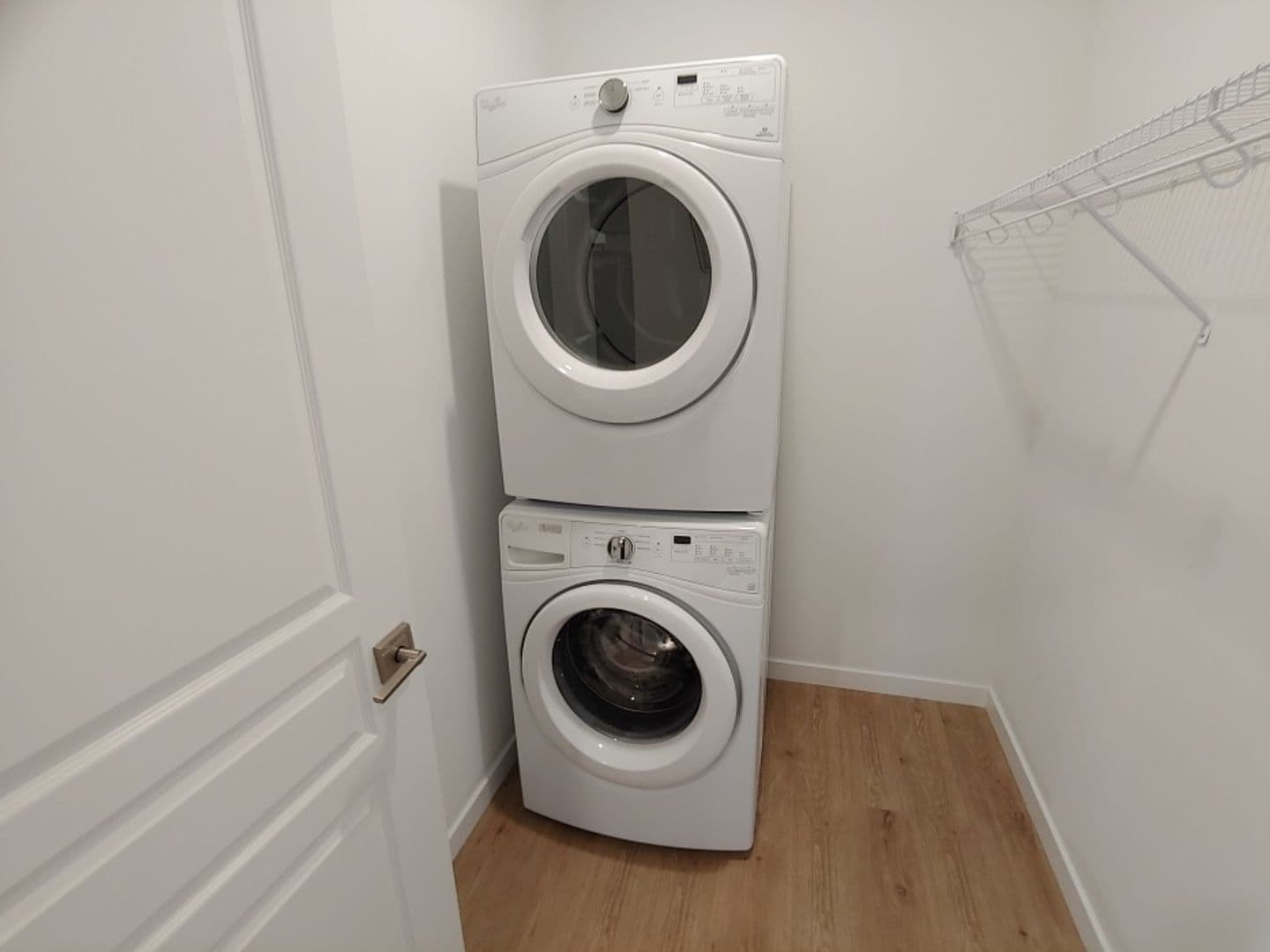 Madison Apartment: 550 Junction Rd