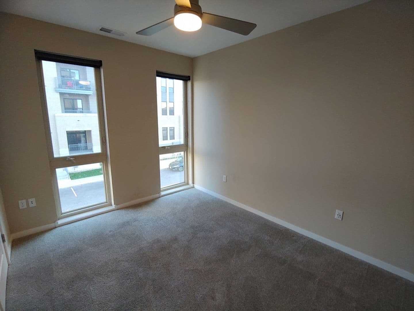 Madison Apartment: 550 Junction Rd