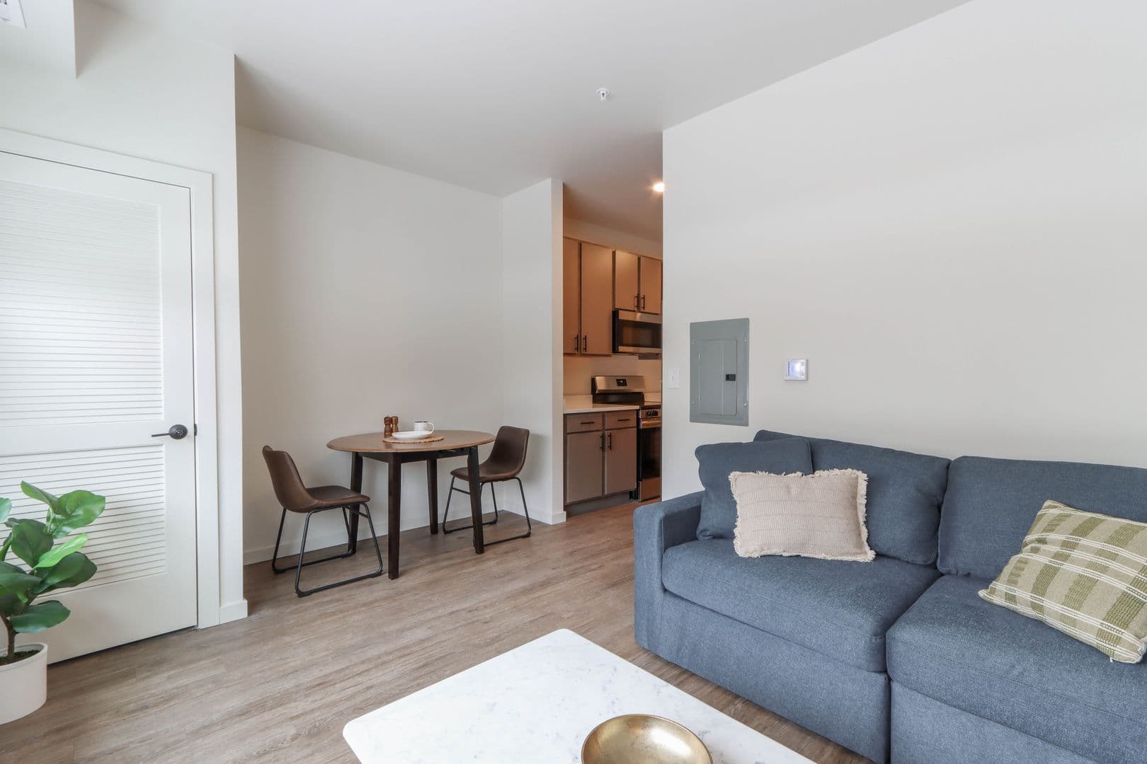 Wausau Apartment: 1331 South 8th Ave