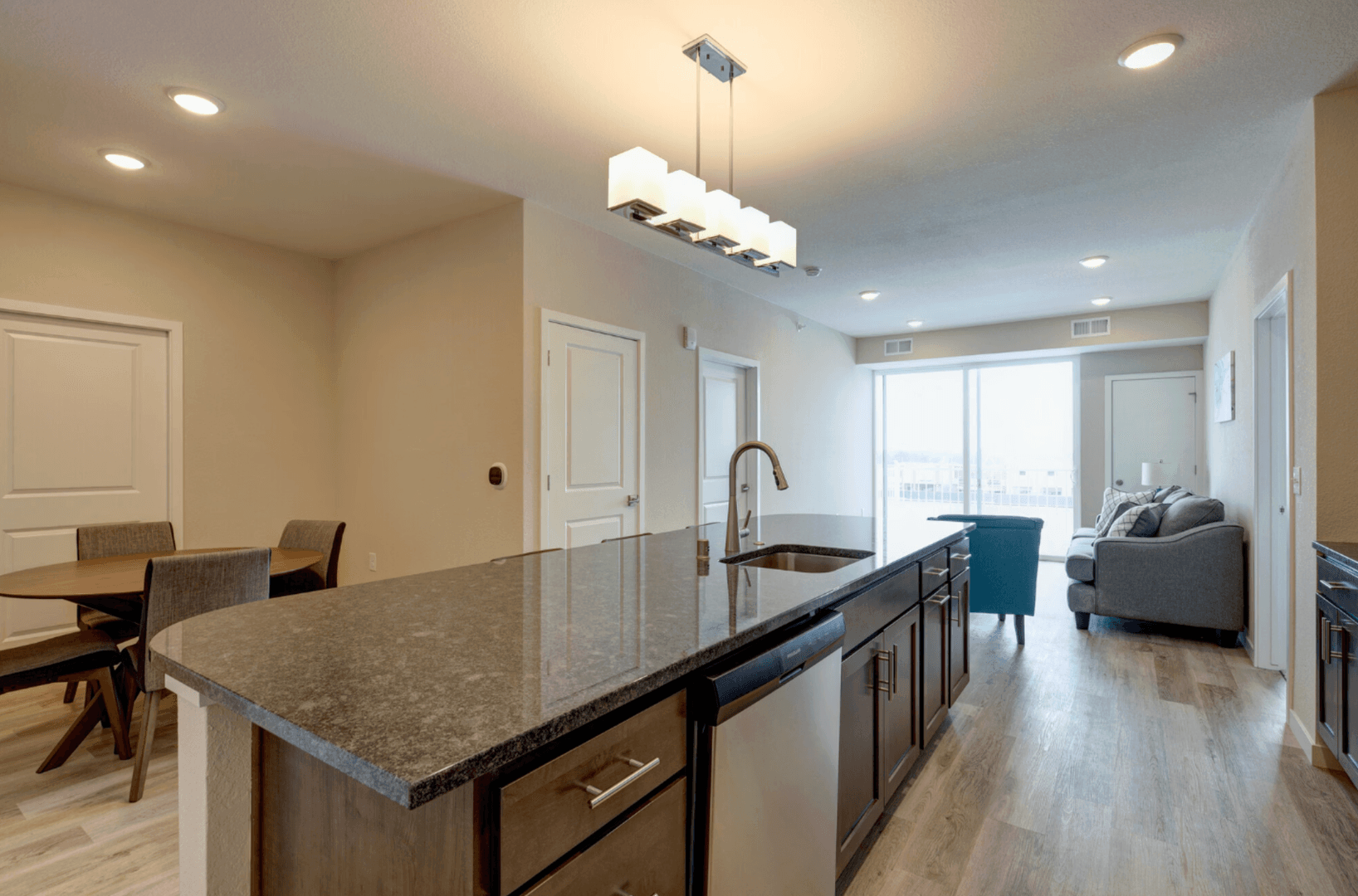 Plover Apartment: 3055 Village Park Dr