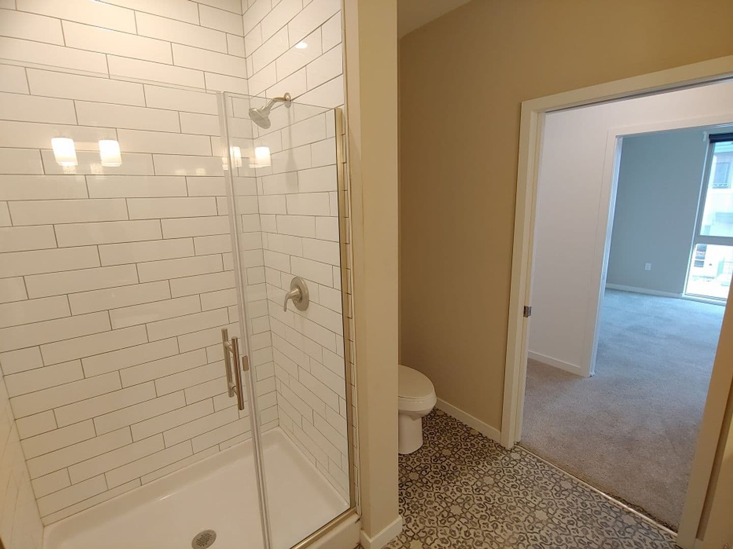 Madison Apartment: 550 Junction Rd