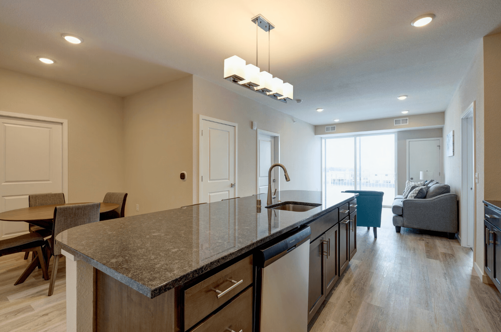 Plover Apartment: 3055 Village Park Dr