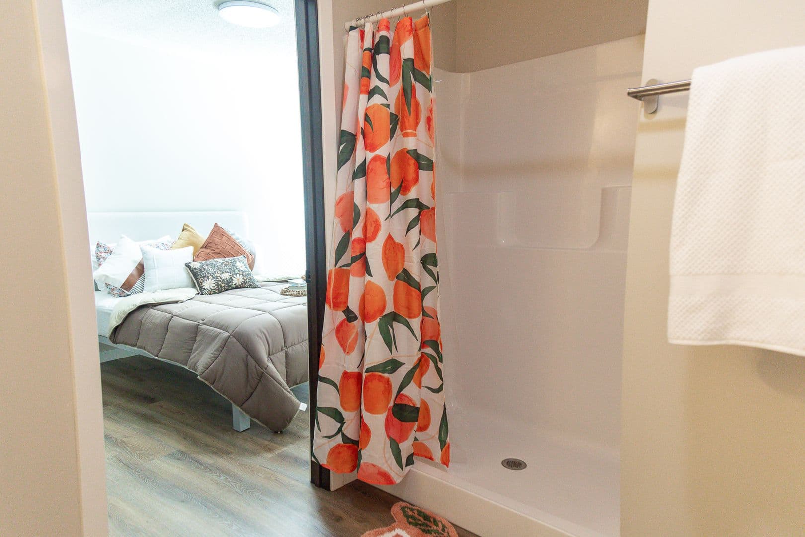 Neenah Apartment: 125 Byrd Ave