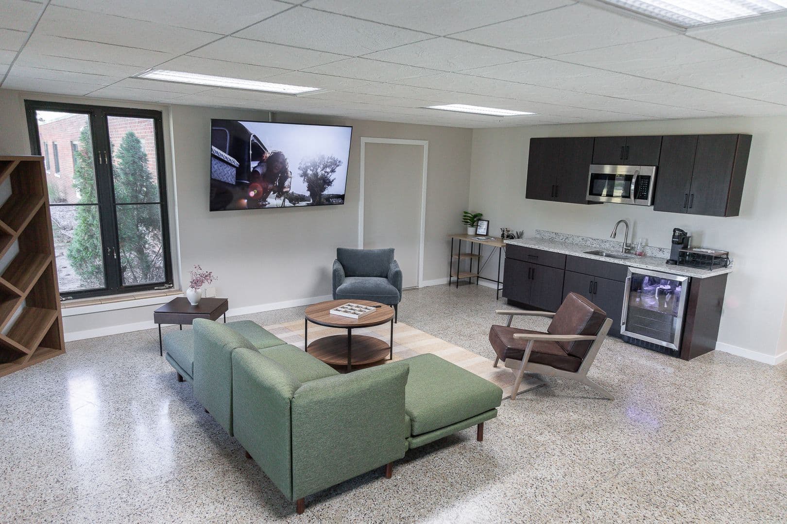 Chilton Apartment: 810 Memorial Drive