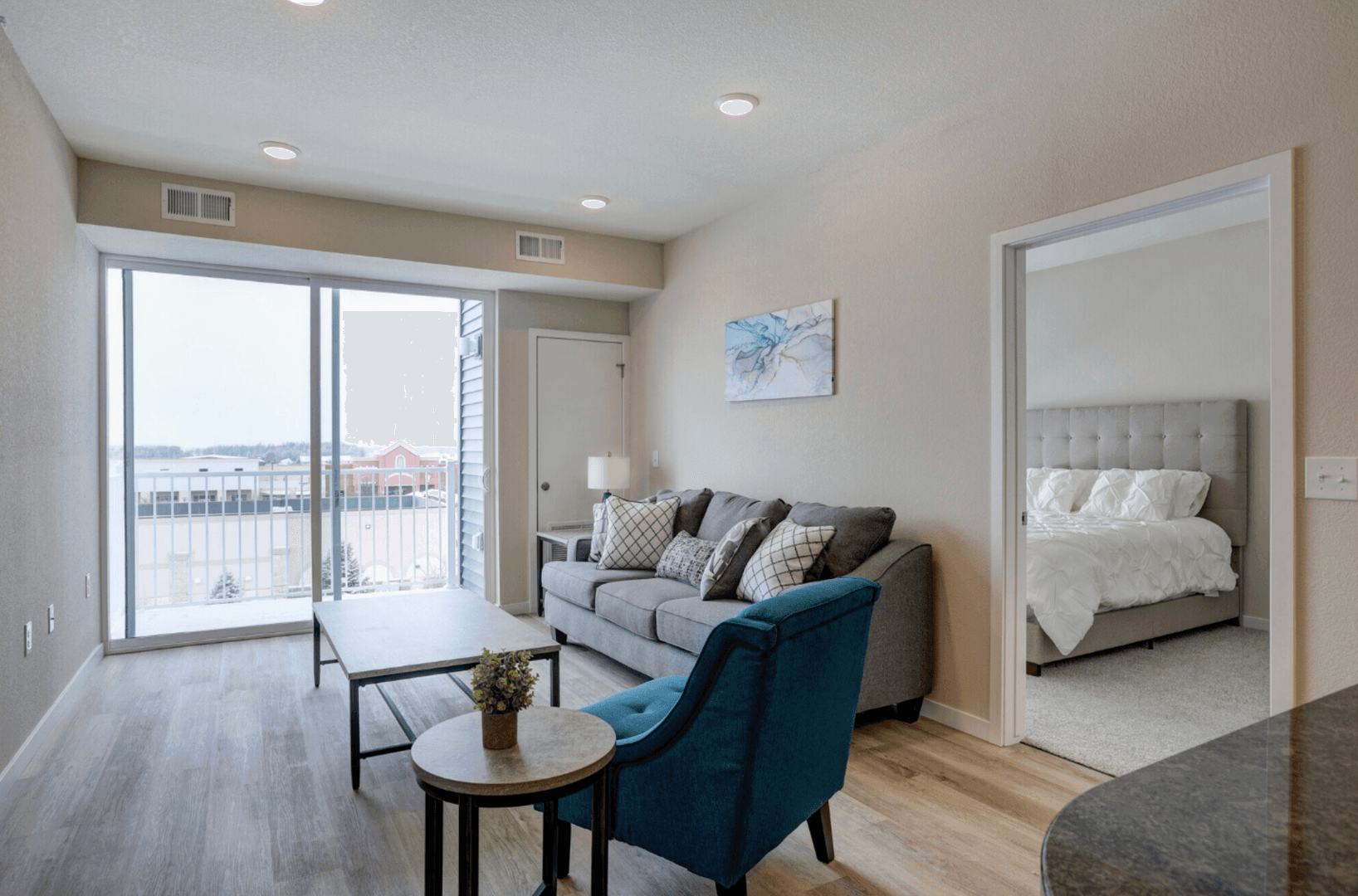 Plover Apartment: 3055 Village Park Dr