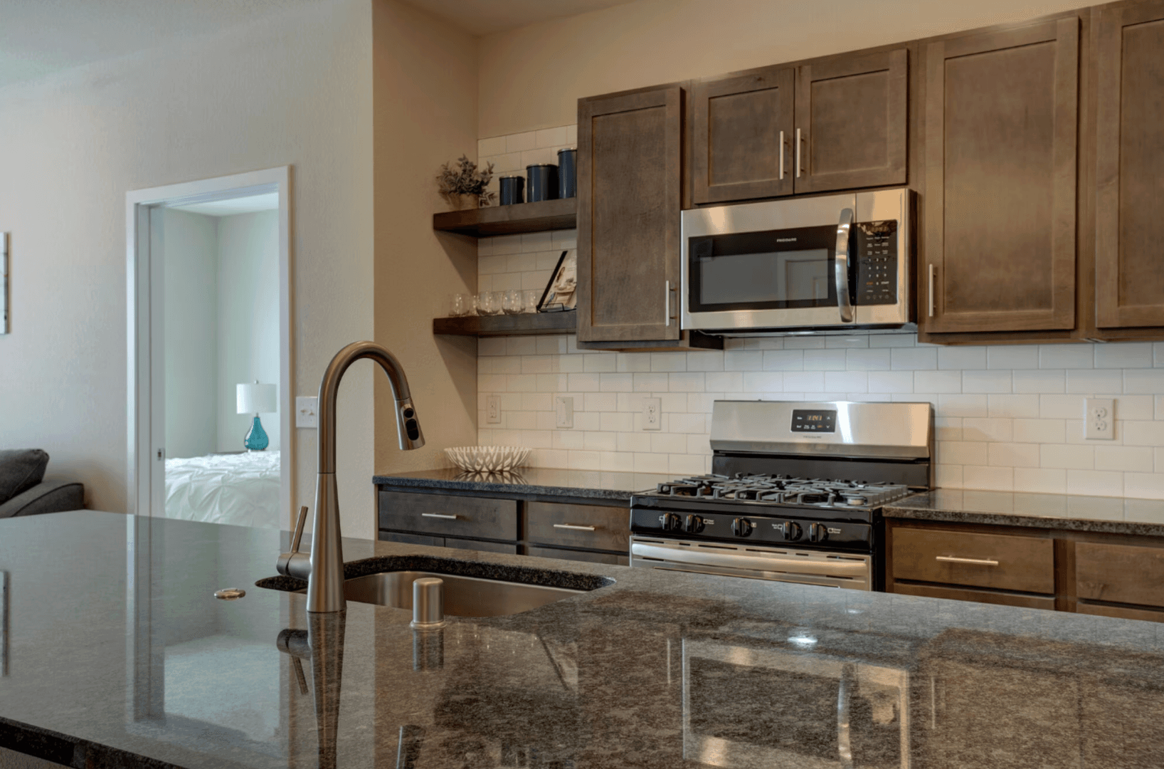 Plover Apartment: 3055 Village Park Dr