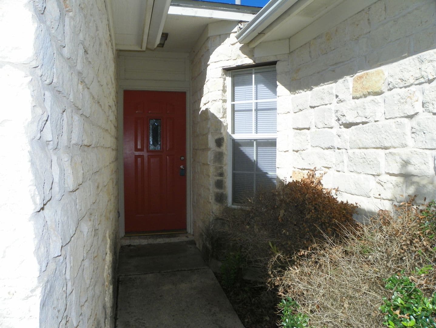 Cedar Park House: 2007 Coachlamp Drive