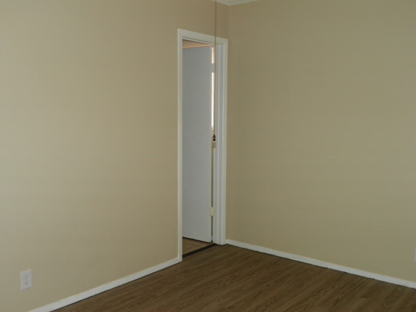 Round Rock Apartment: 410.412 Cypress Lane