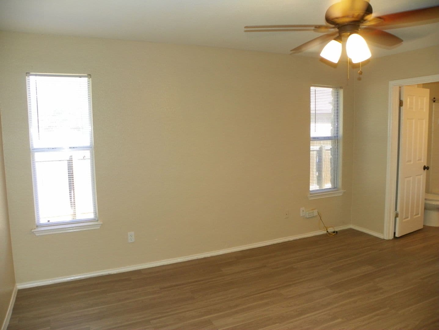 Cedar Park House: 2007 Coachlamp Drive