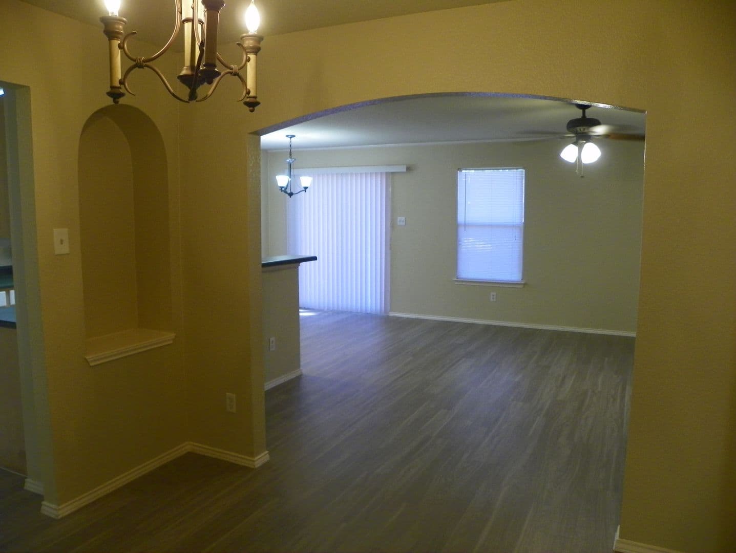 Cedar Park House: 2007 Coachlamp Drive