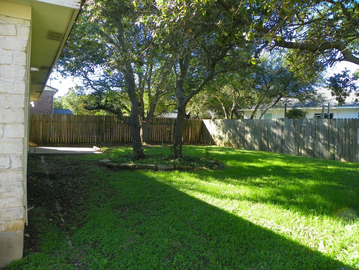 Cedar Park House: 2007 Coachlamp Drive