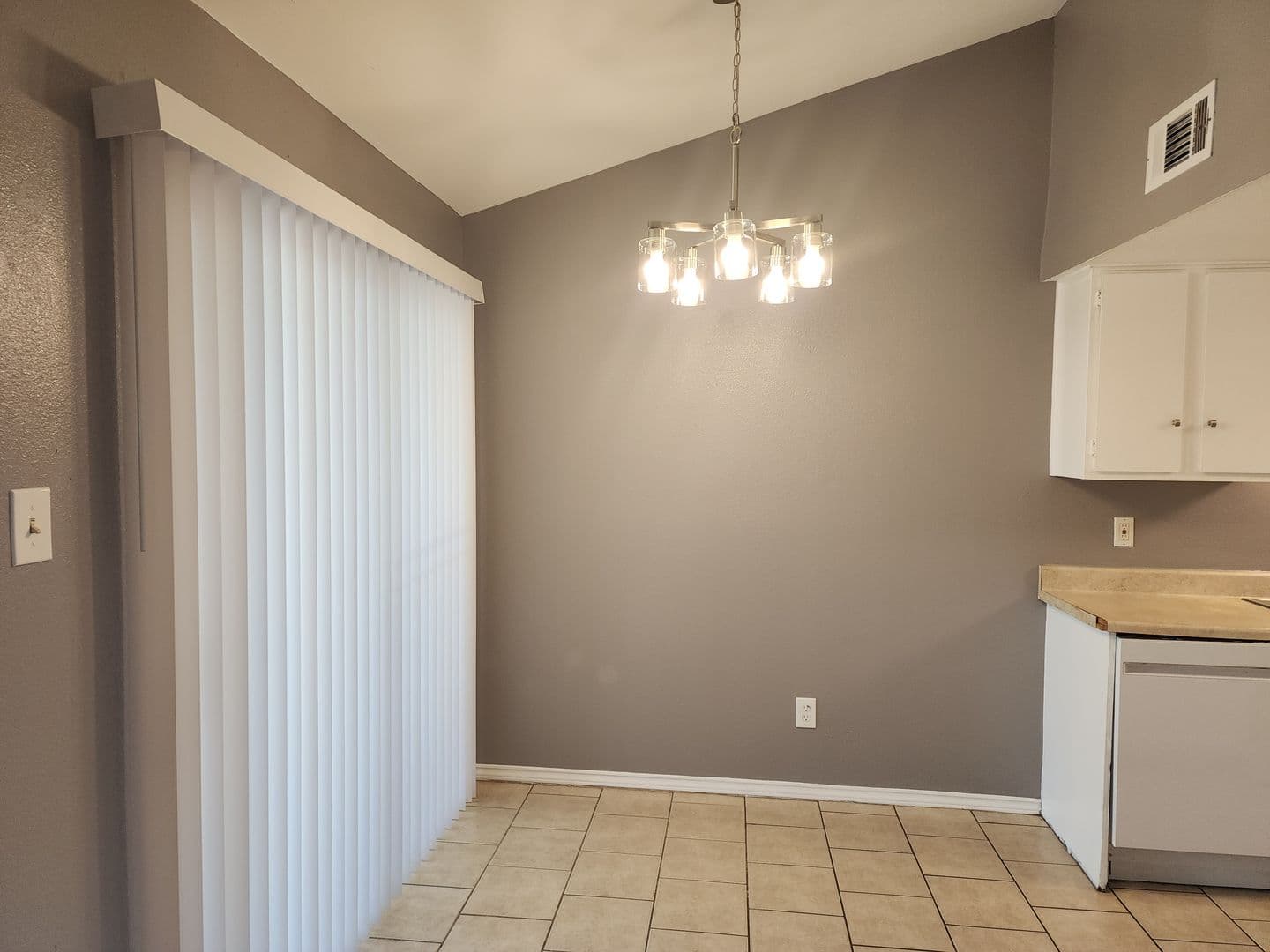 Round Rock Apartment: 2312/2314 Whitlow Cv.