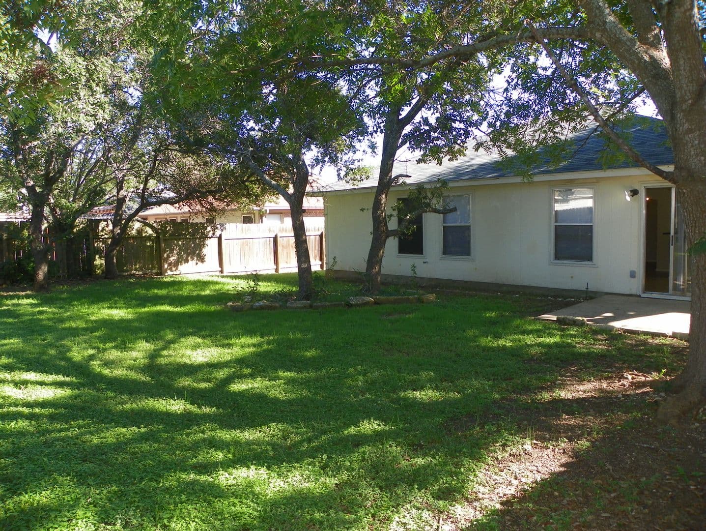 Cedar Park House: 2007 Coachlamp Drive