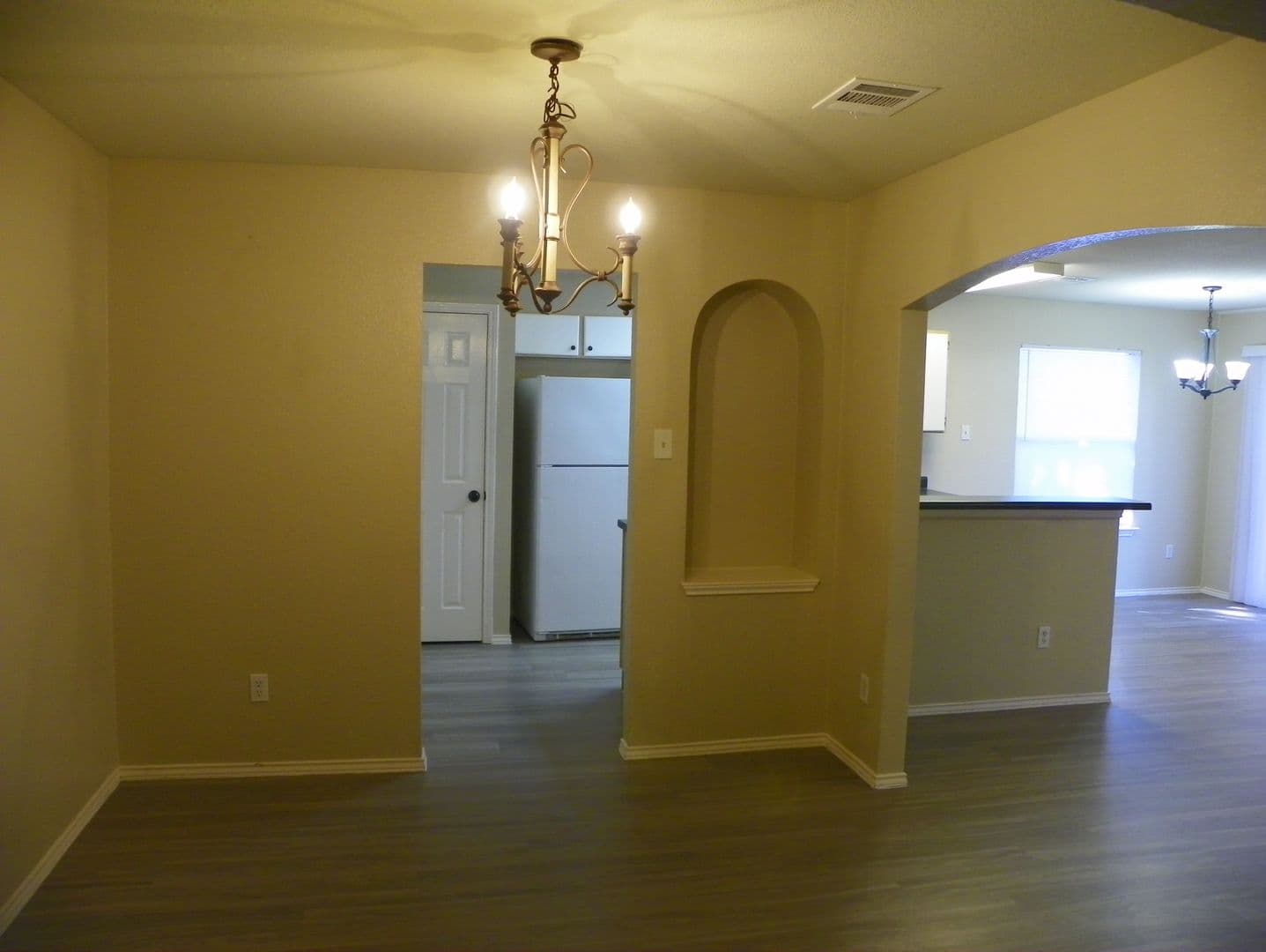 Cedar Park House: 2007 Coachlamp Drive