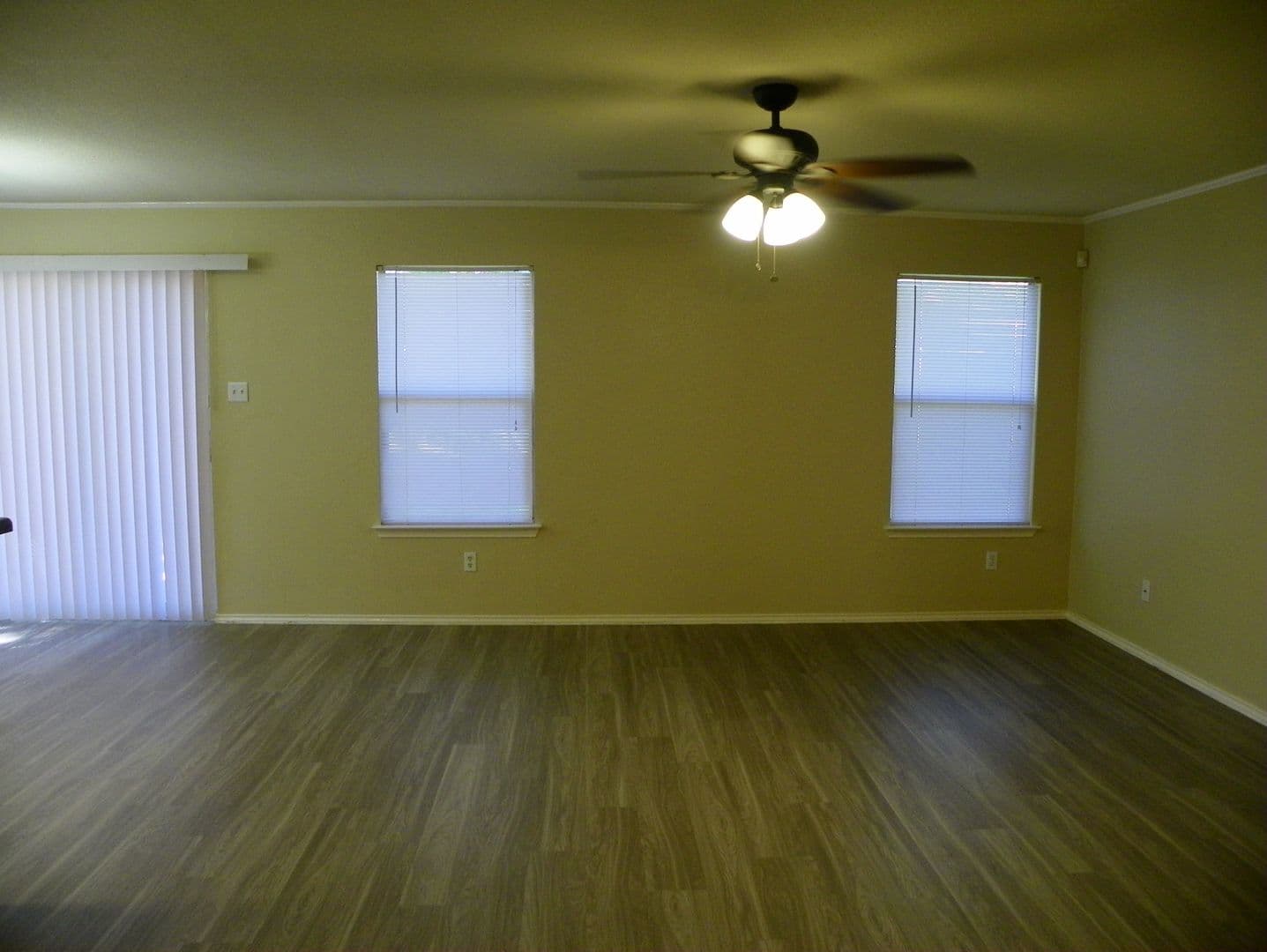 Cedar Park House: 2007 Coachlamp Drive