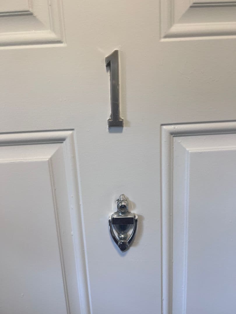 Takoma Park Apartment: 8505 Flower Ave