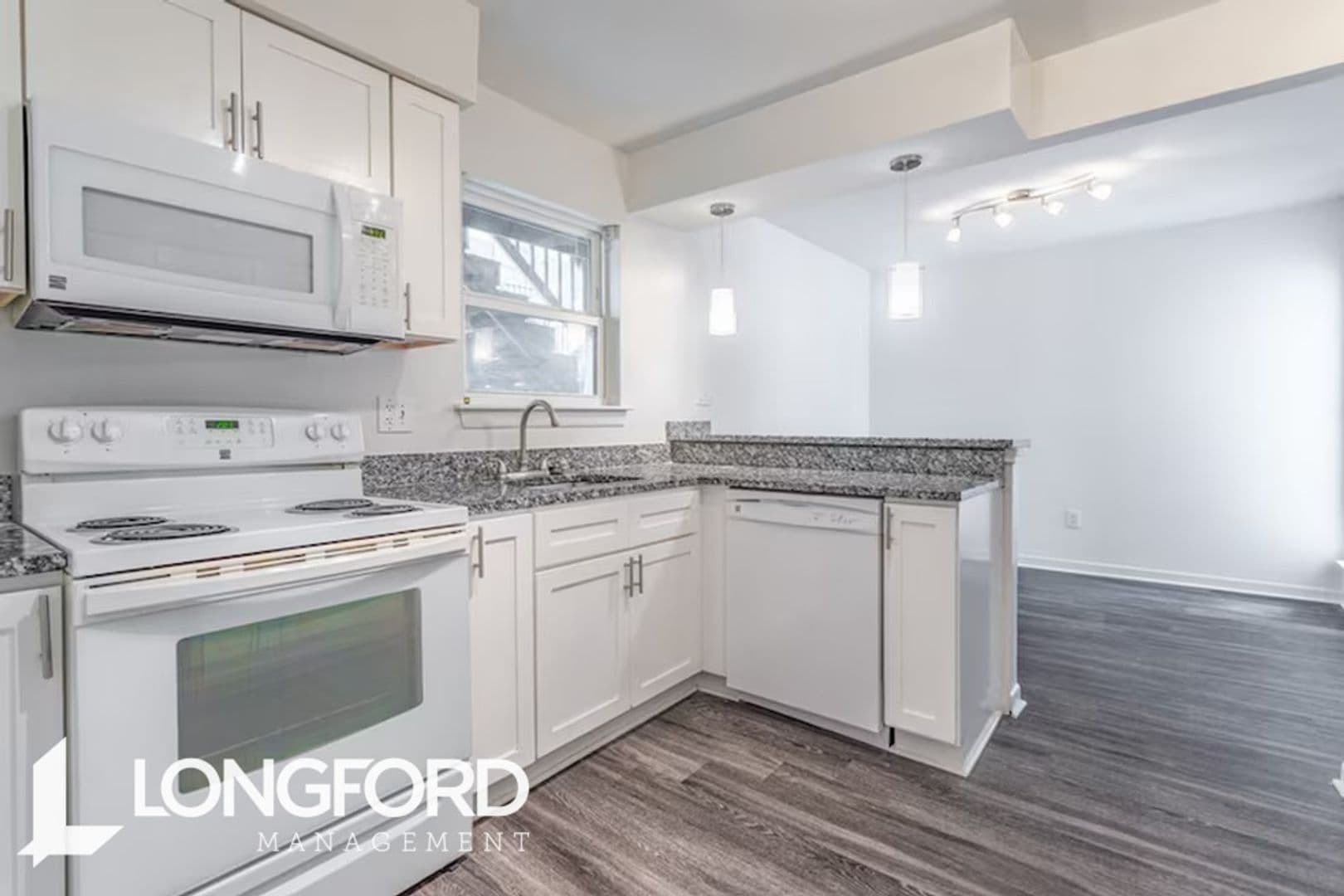 Newport News Apartment: 104-B Landmark Ct