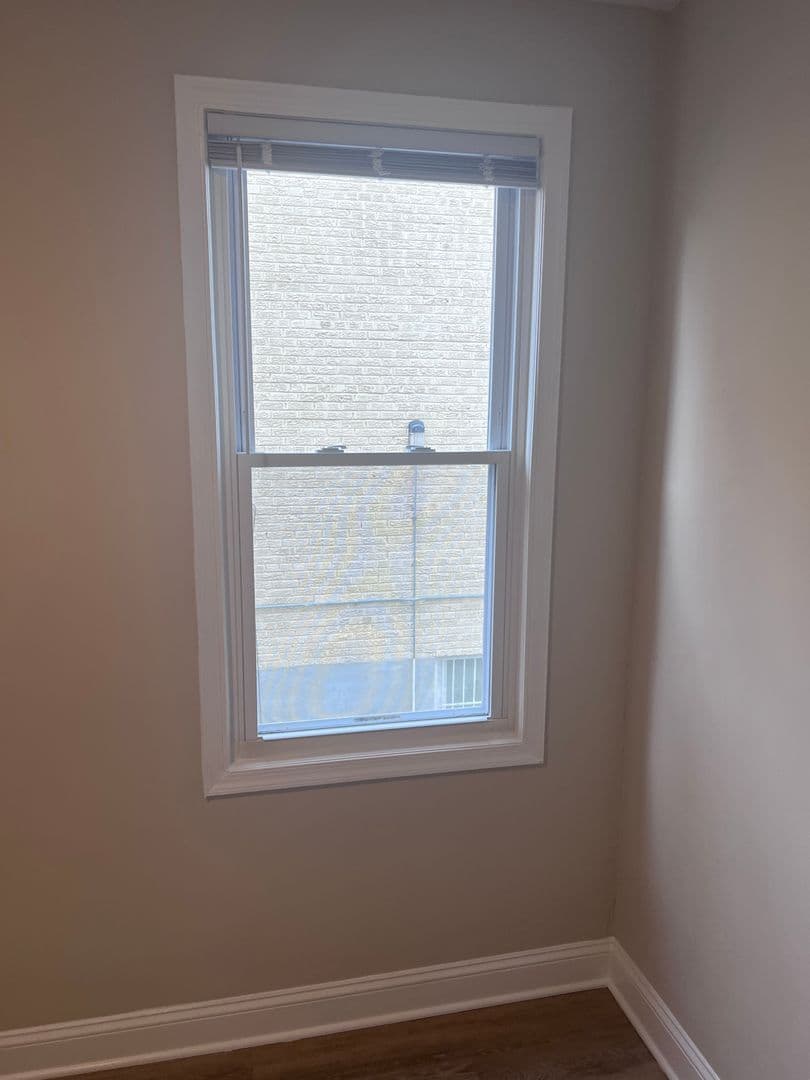 Takoma Park Apartment: 8505 Flower Ave