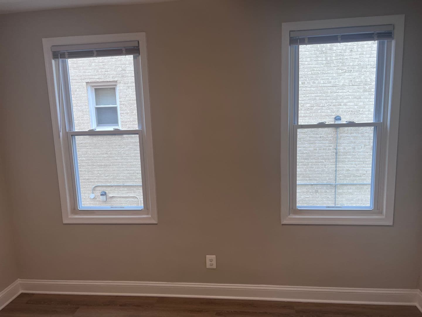 Takoma Park Apartment: 8505 Flower Ave