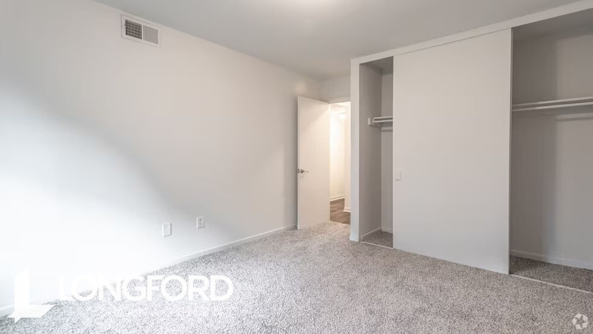 Newport News Apartment: 104-B Landmark Ct